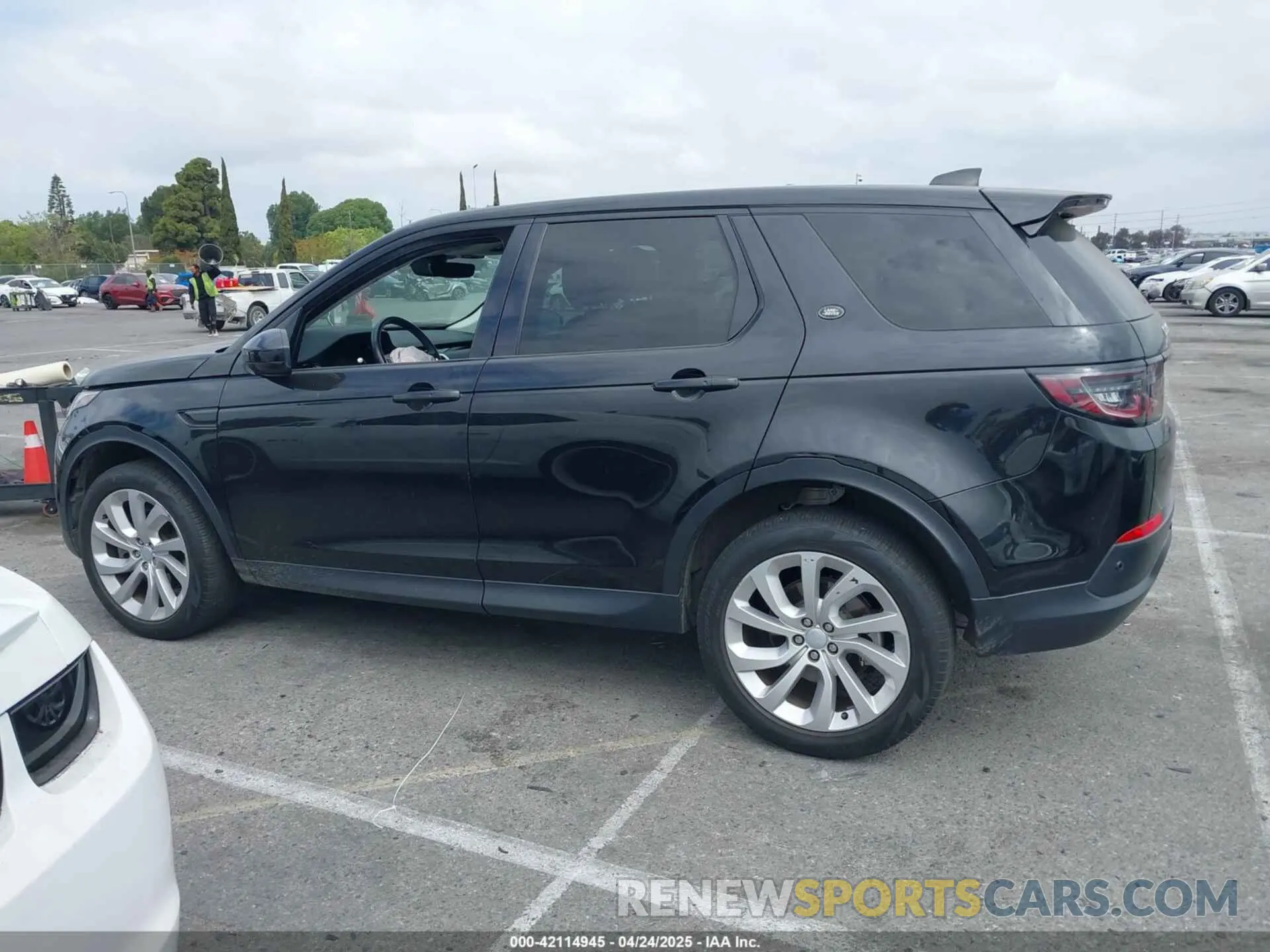 14 Фотография поврежденного автомобиля SALCJ2FXXPH323745 LAND ROVER DISCOVERY SPORT 2023