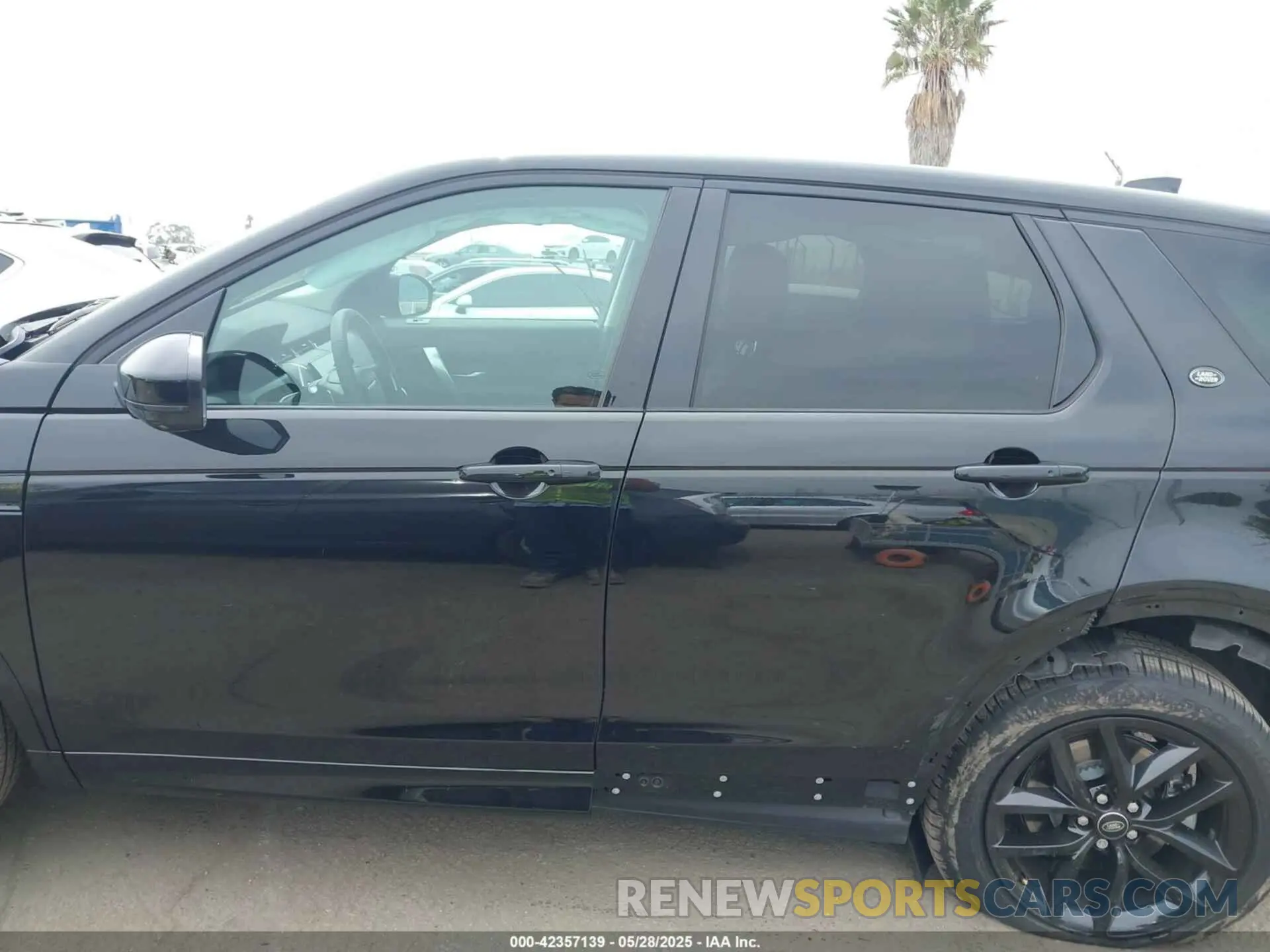 14 Photograph of a damaged car SALCJ2FX3RH350837 LAND ROVER DISCOVERY SPORT 2024