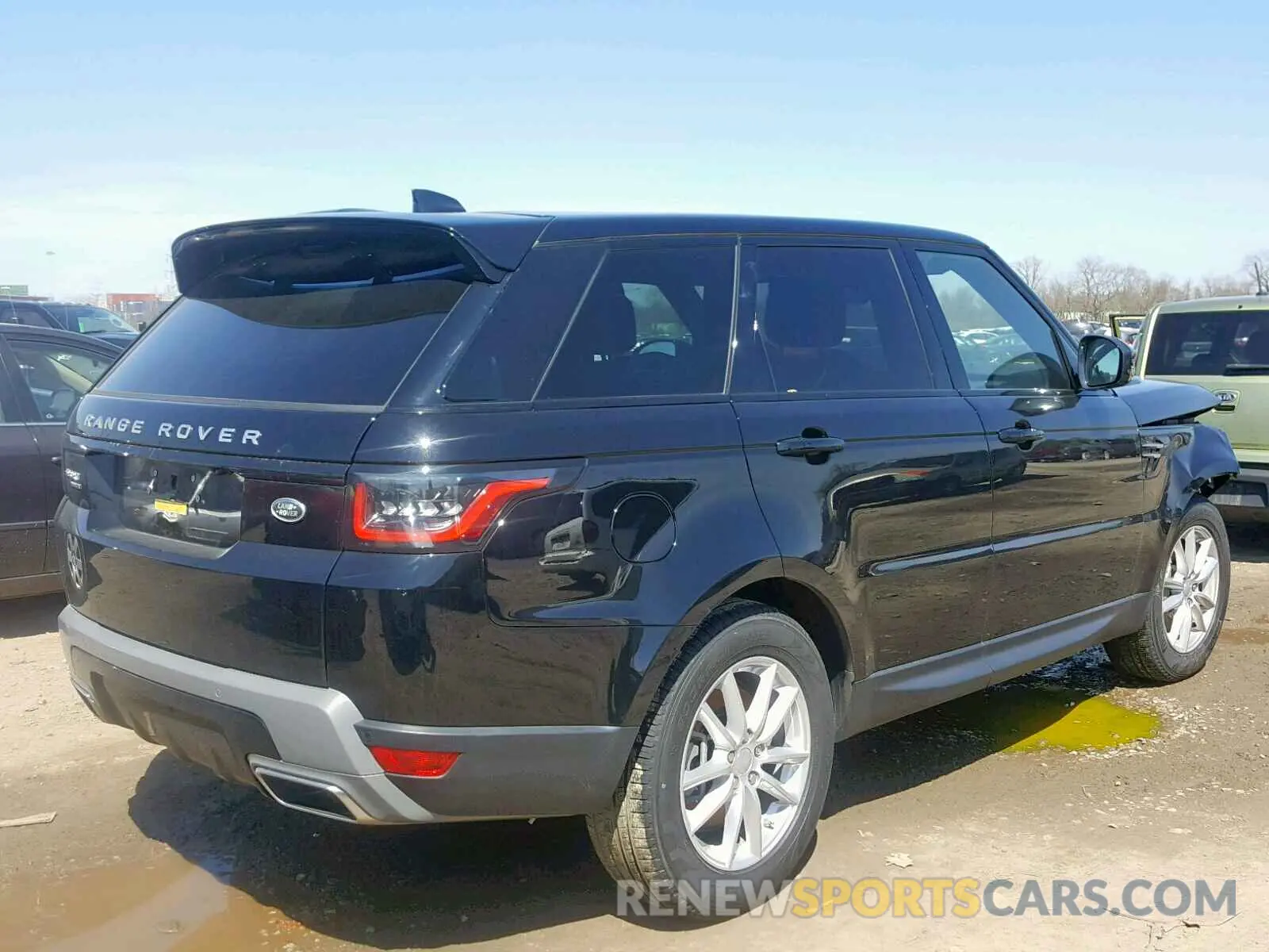 4 Photograph of a damaged car SALWG2RV5KA418916 LAND ROVER RANGE ROVE 2019