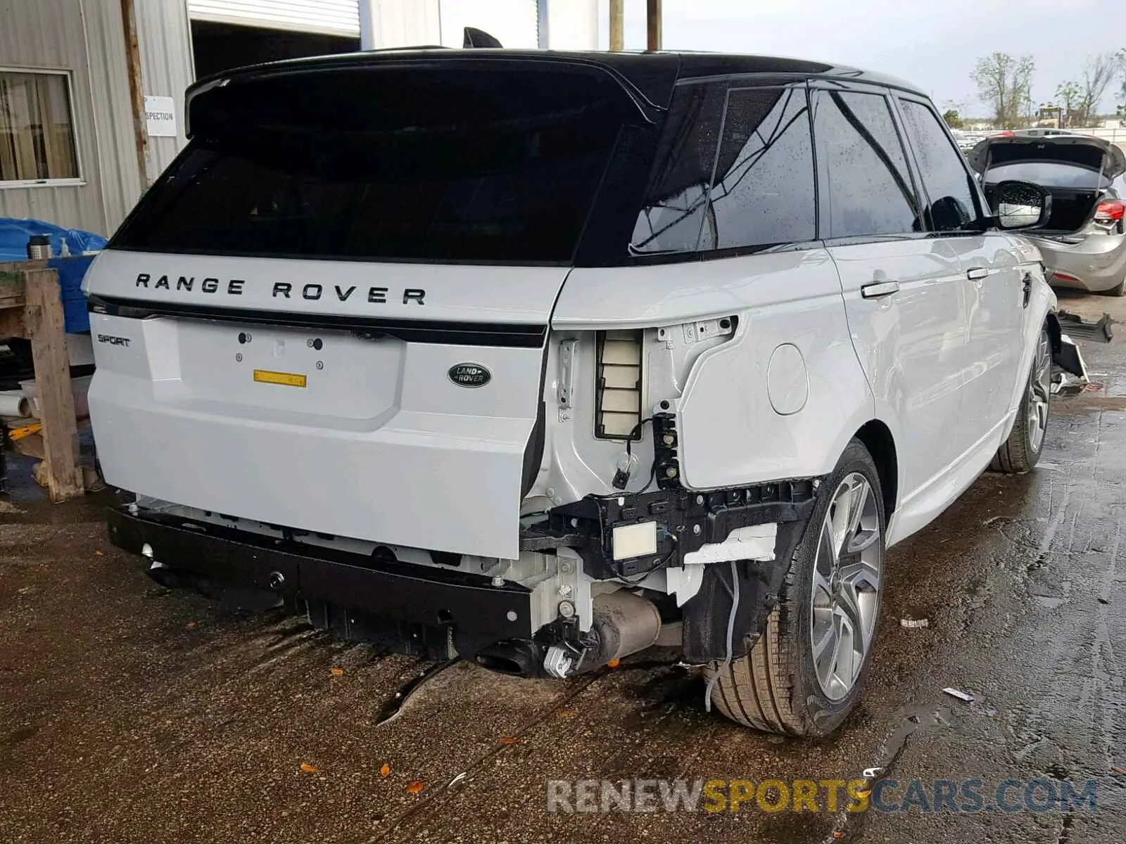 4 Photograph of a damaged car SALWV2SVXKA818910 LAND ROVER RANGE ROVE 2019