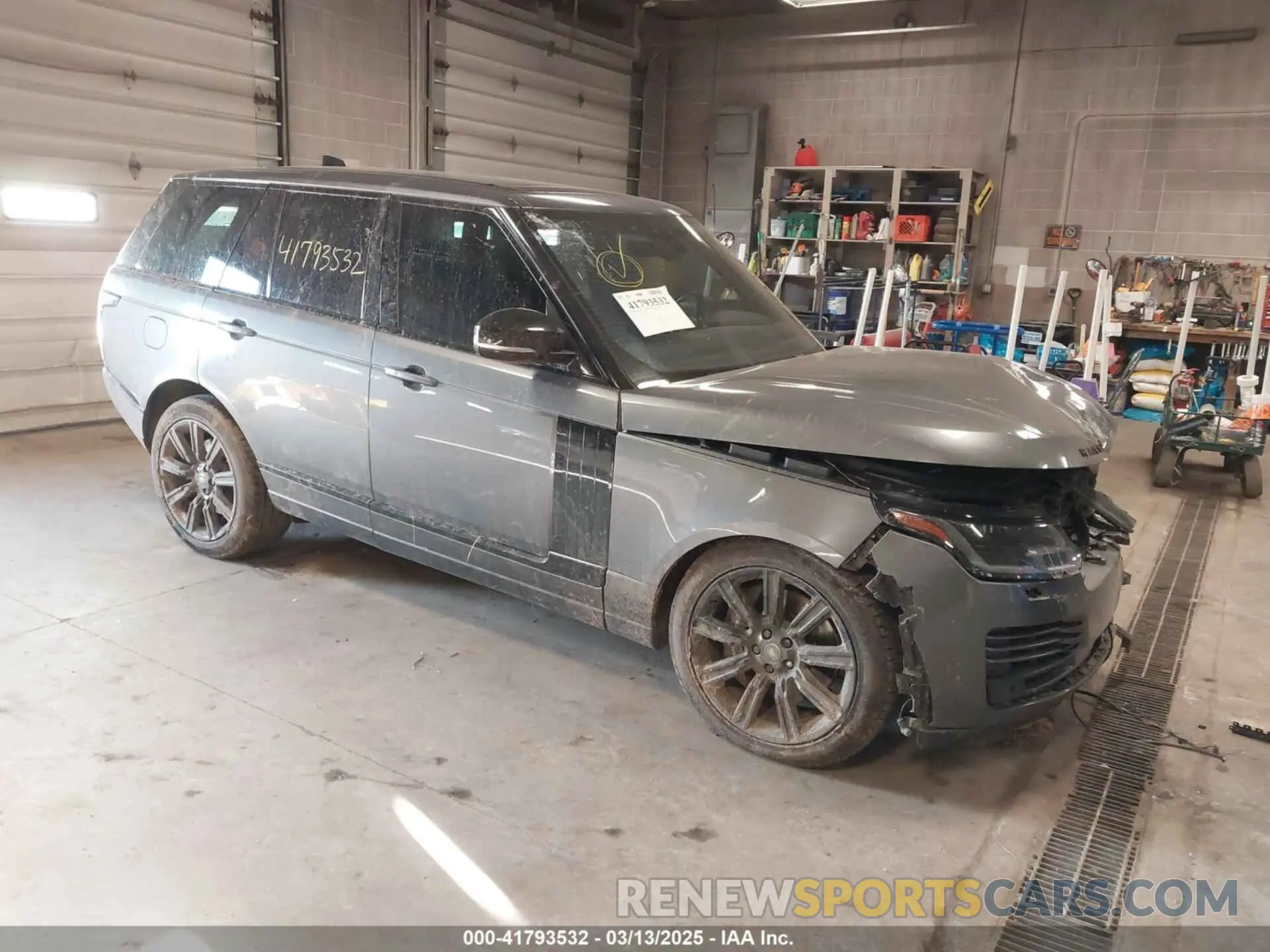1 Фотография поврежденного автомобиля SALGS2RE1KA538215 LAND ROVER RANGE ROVER 2019