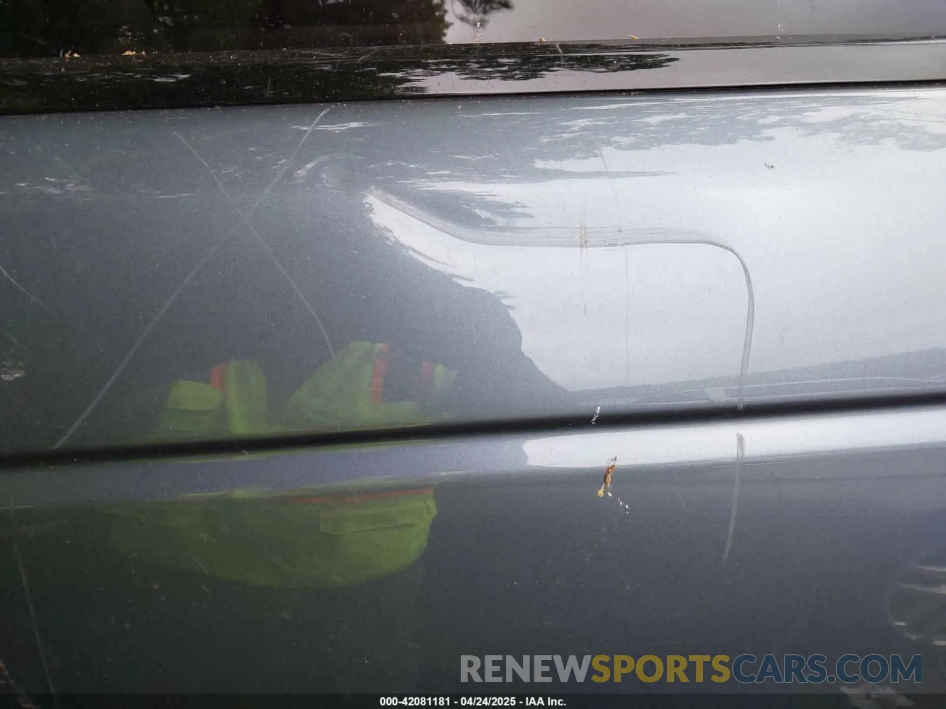 18 Photograph of a damaged car SALGS2RE5KA516721 LAND ROVER RANGE ROVER 2019