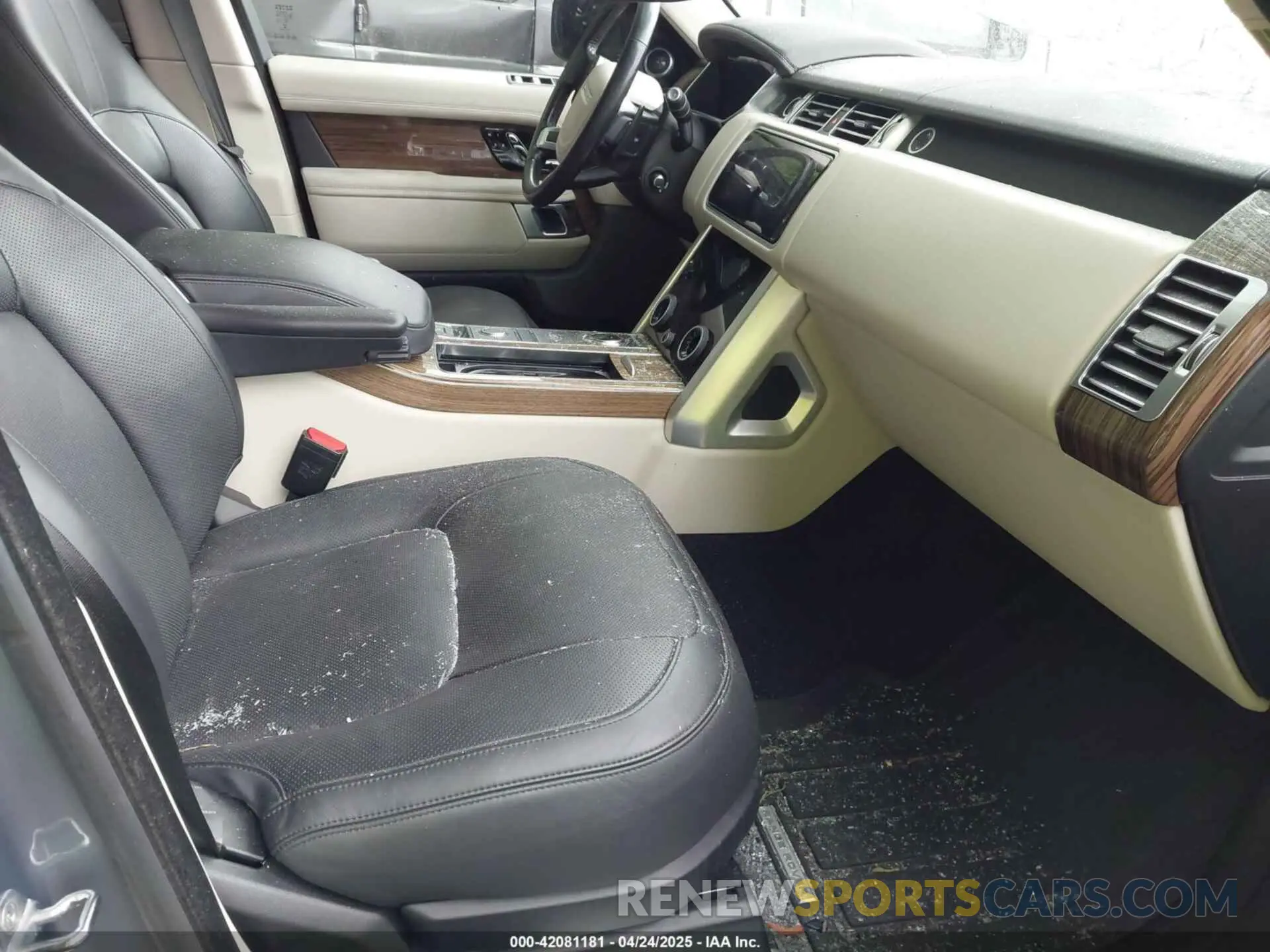 5 Photograph of a damaged car SALGS2RE5KA516721 LAND ROVER RANGE ROVER 2019