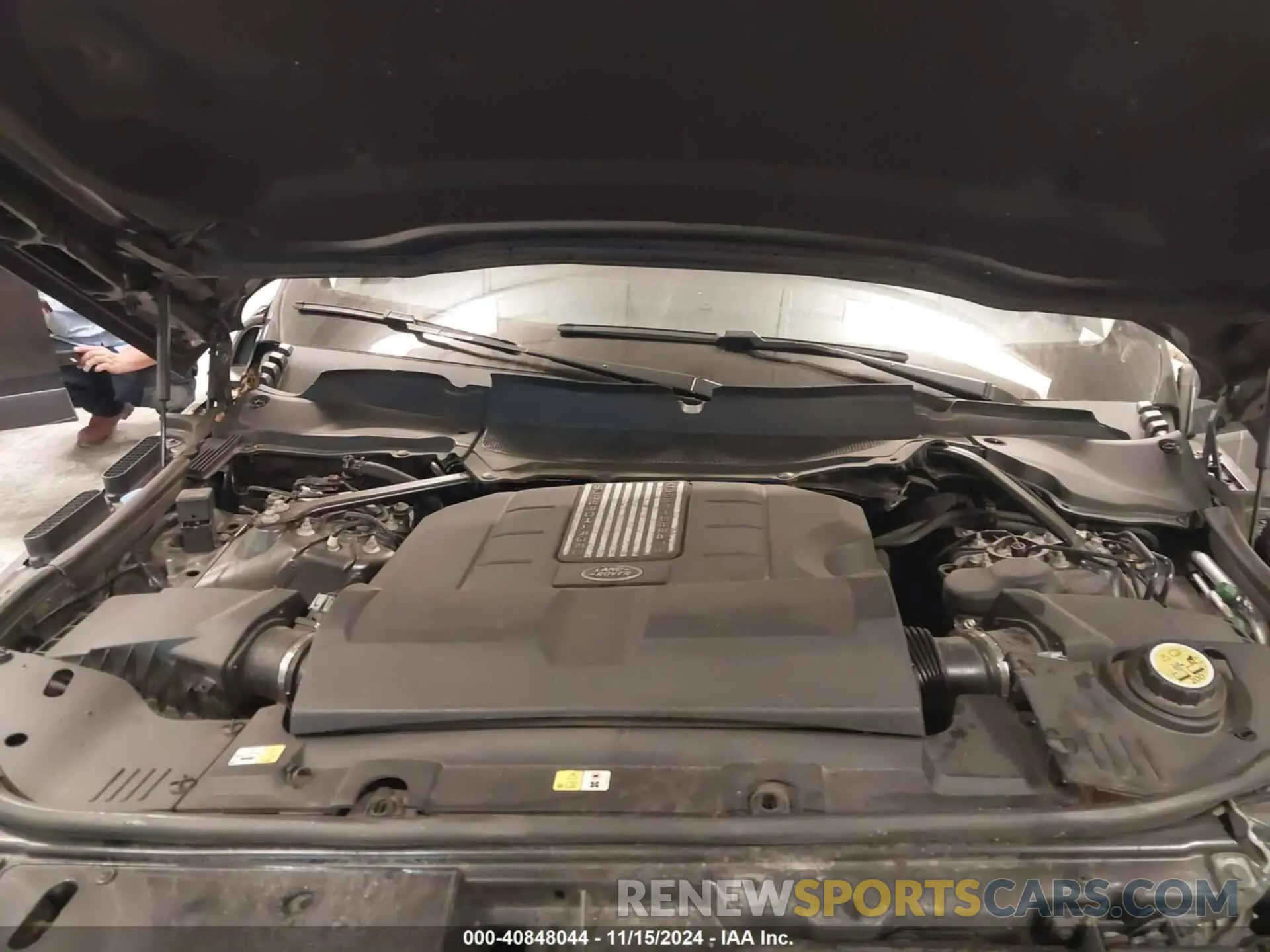 10 Photograph of a damaged car SALGS2RE5KA560508 LAND ROVER RANGE ROVER 2019