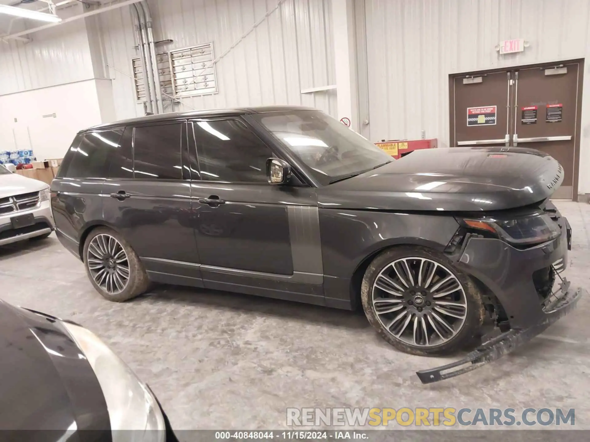 12 Photograph of a damaged car SALGS2RE5KA560508 LAND ROVER RANGE ROVER 2019