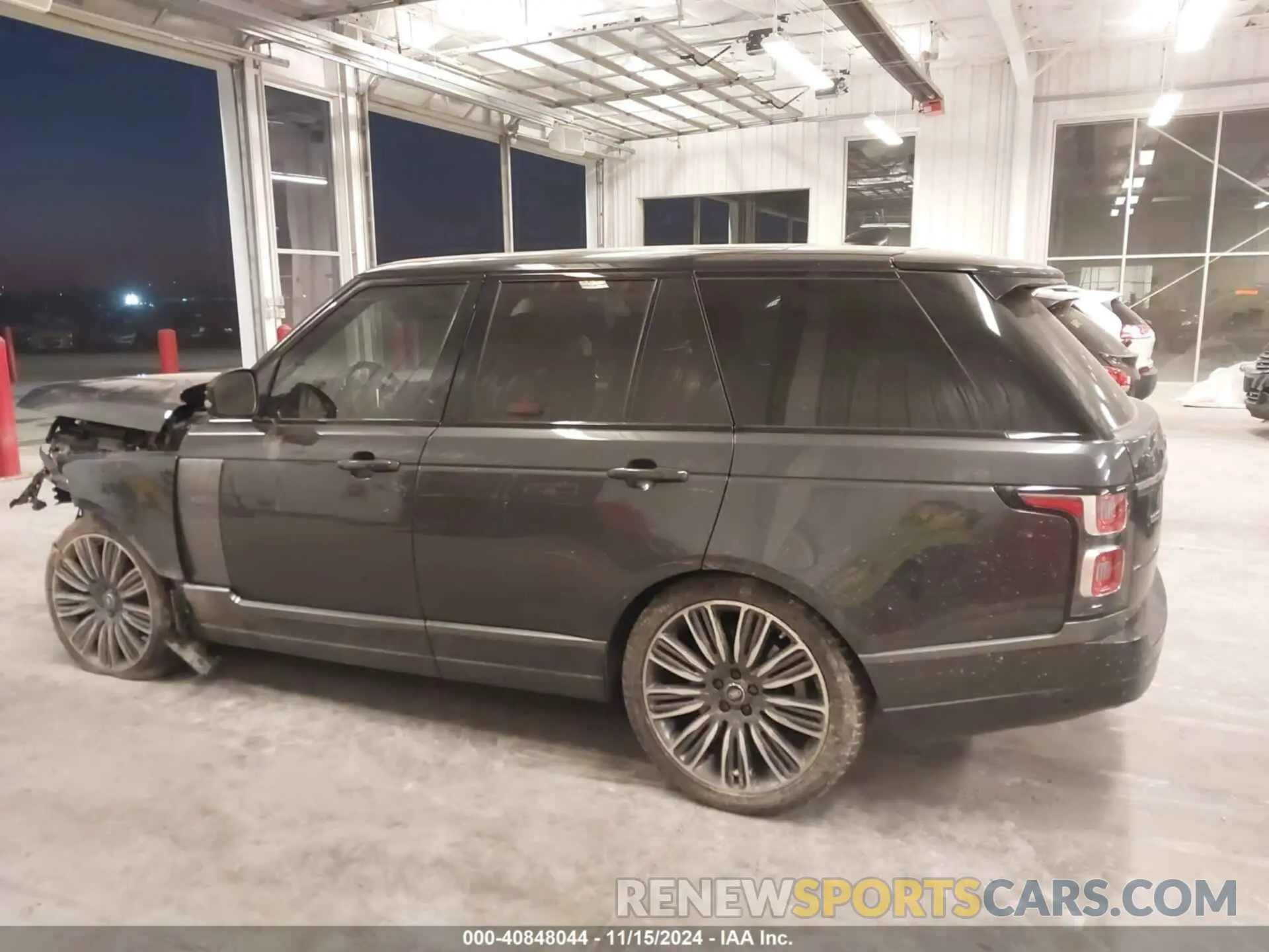 13 Photograph of a damaged car SALGS2RE5KA560508 LAND ROVER RANGE ROVER 2019