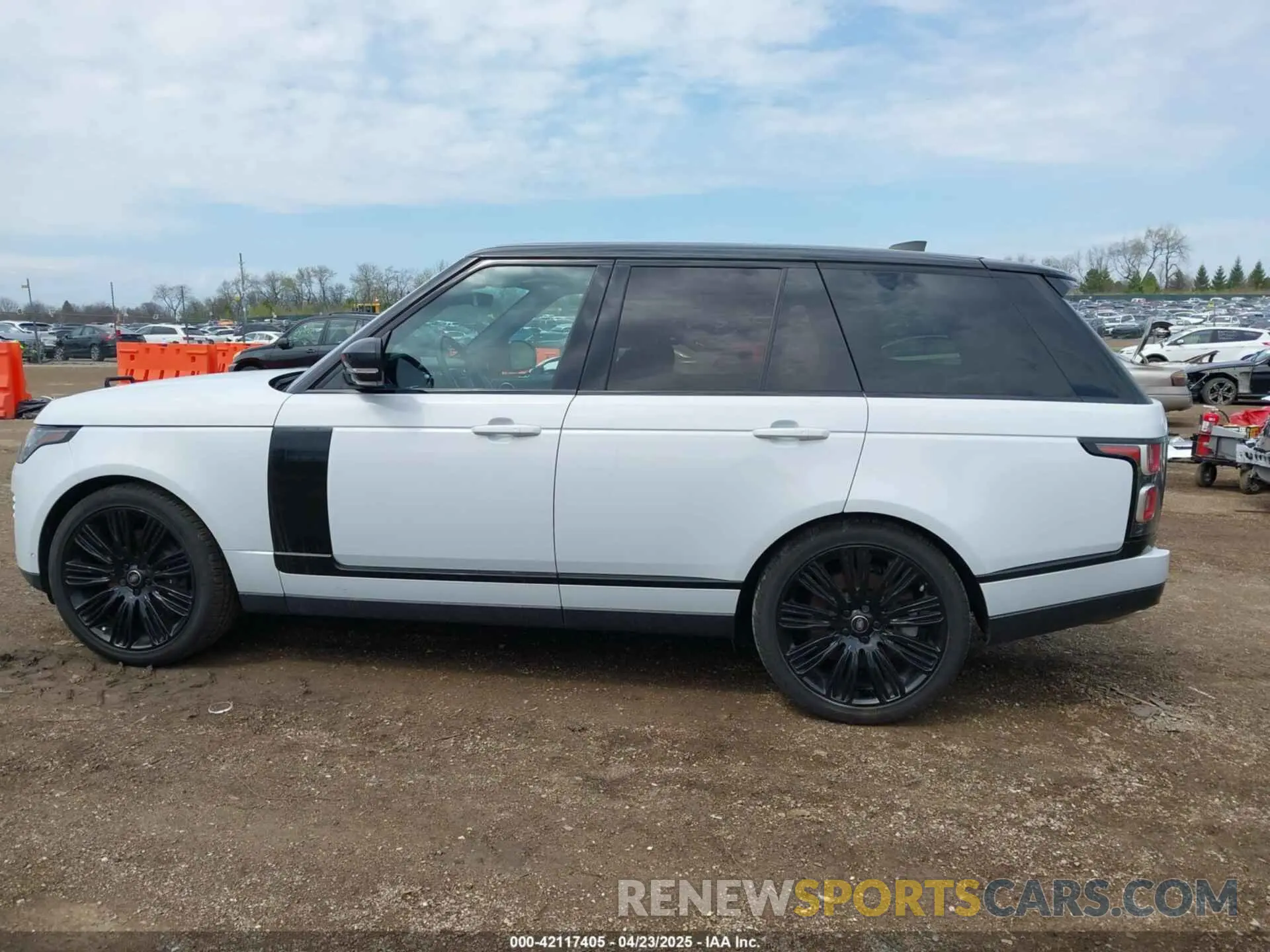 14 Фотография поврежденного автомобиля SALGS2RE6KA535049 LAND ROVER RANGE ROVER 2019