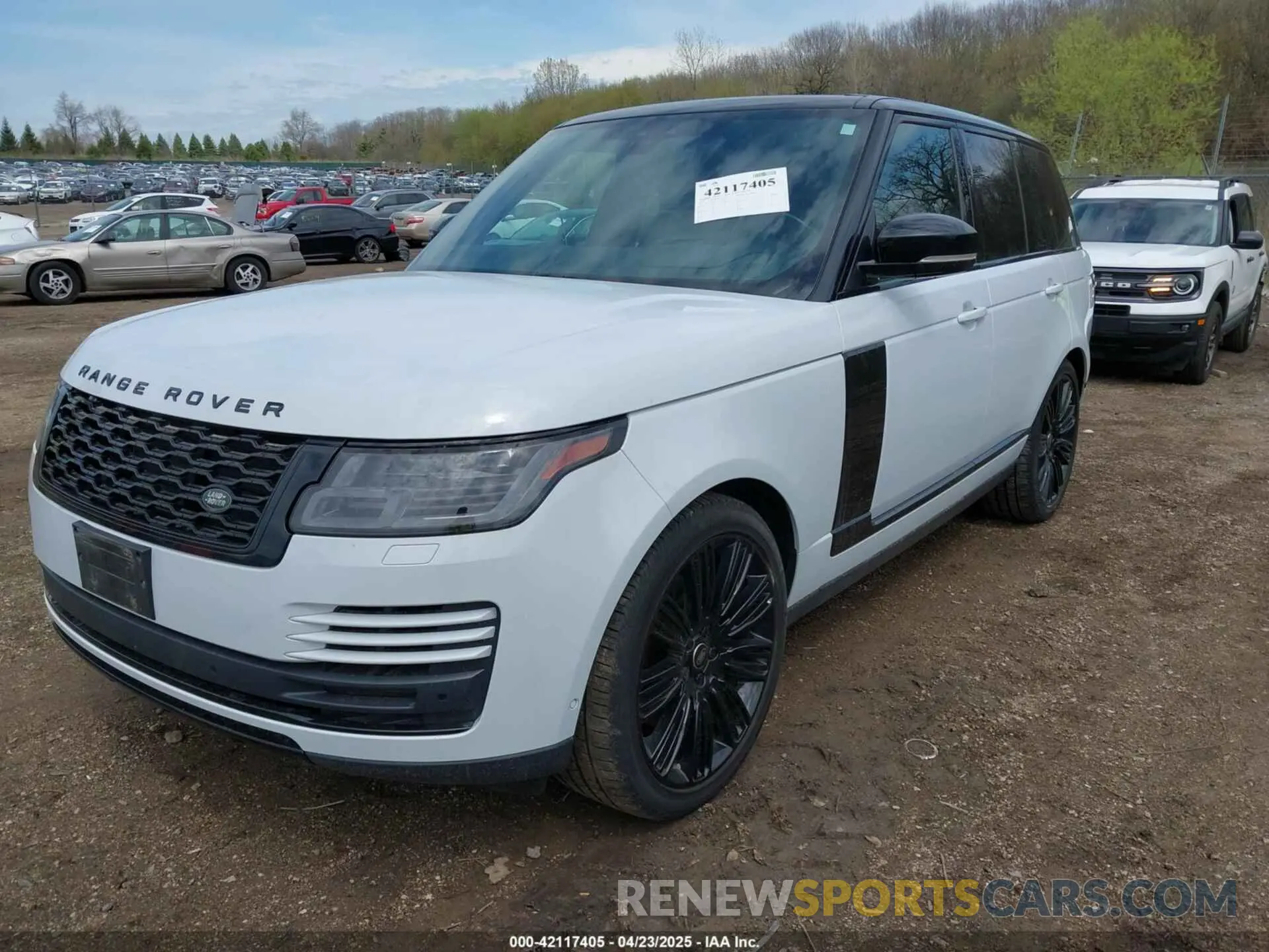 2 Фотография поврежденного автомобиля SALGS2RE6KA535049 LAND ROVER RANGE ROVER 2019