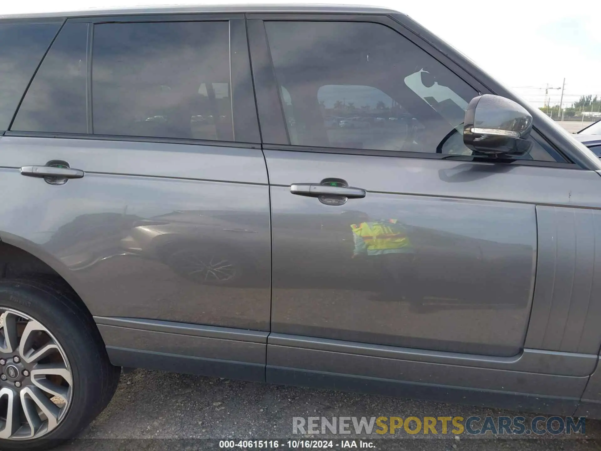 13 Фотография поврежденного автомобиля SALGS2RE7KA529793 LAND ROVER RANGE ROVER 2019