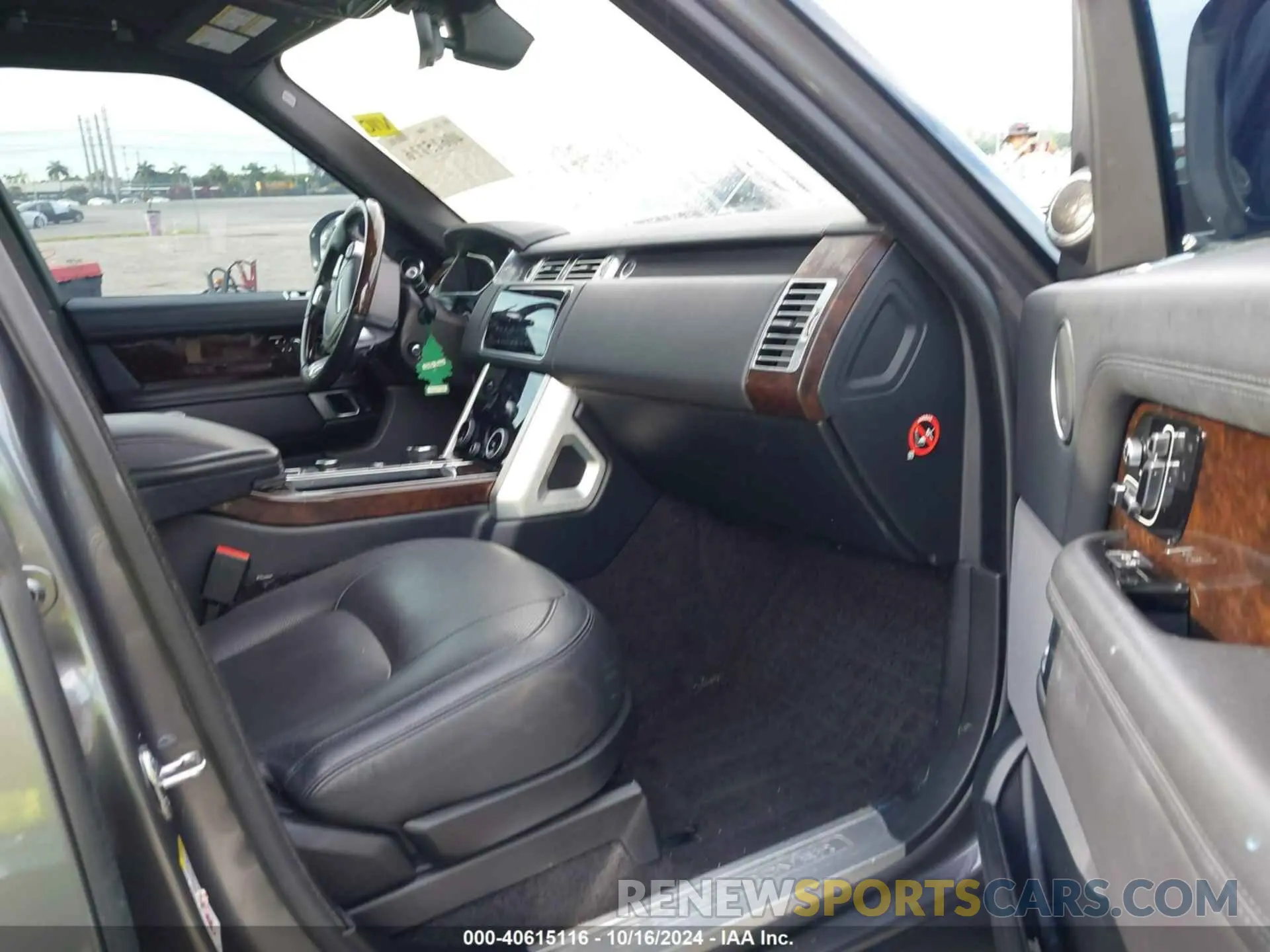 5 Фотография поврежденного автомобиля SALGS2RE7KA529793 LAND ROVER RANGE ROVER 2019
