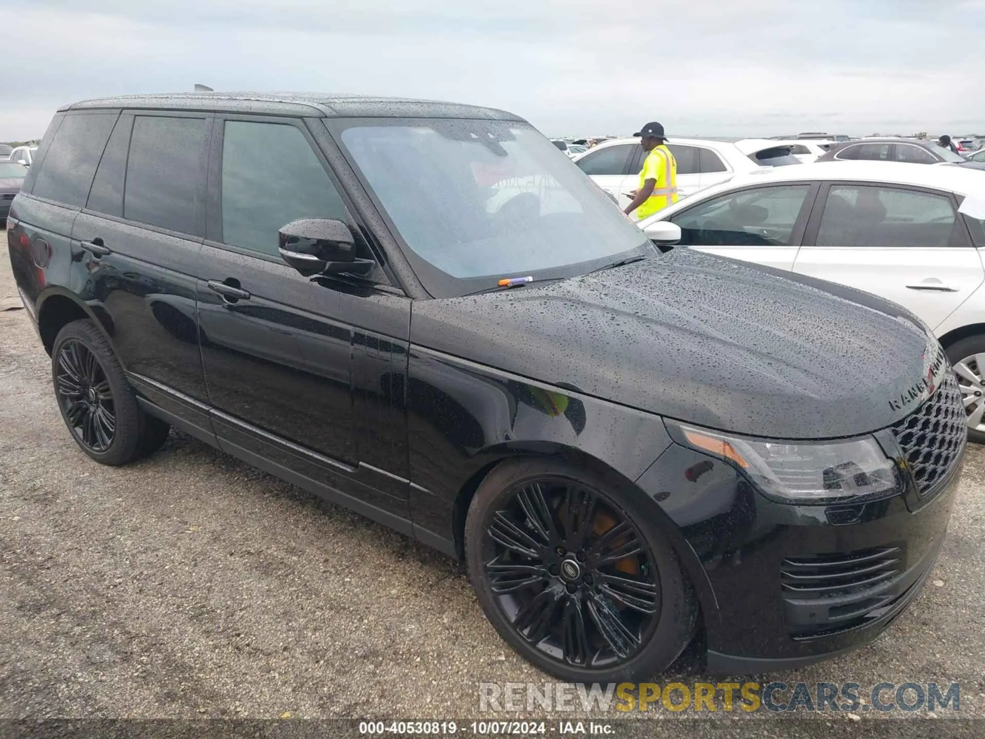 1 Фотография поврежденного автомобиля SALGS2SV0KA553721 LAND ROVER RANGE ROVER 2019