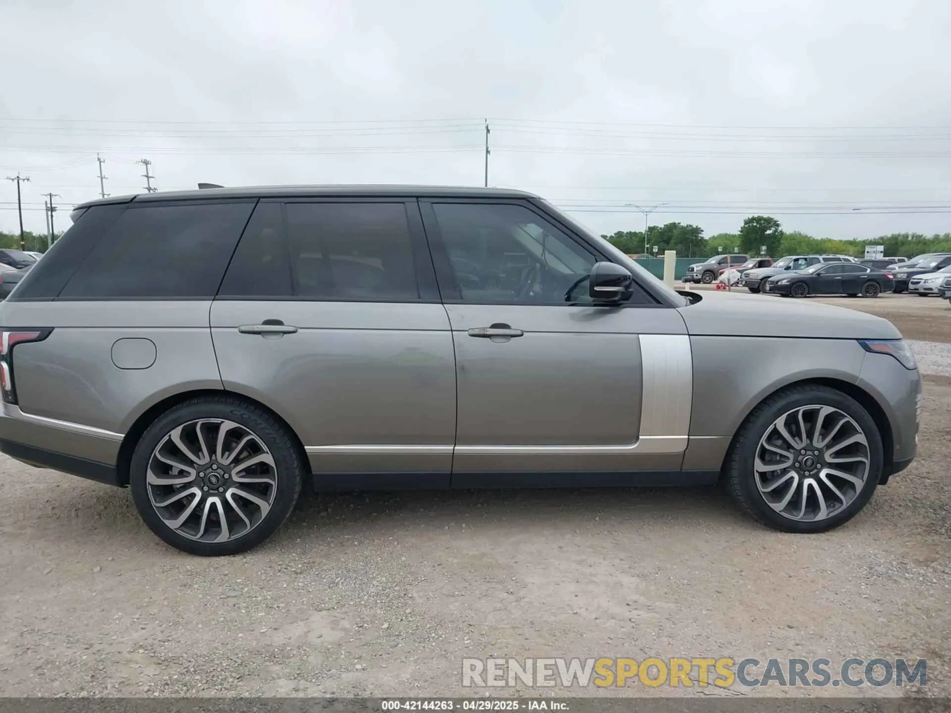 13 Фотография поврежденного автомобиля SALGS2SV1KA538550 LAND ROVER RANGE ROVER 2019
