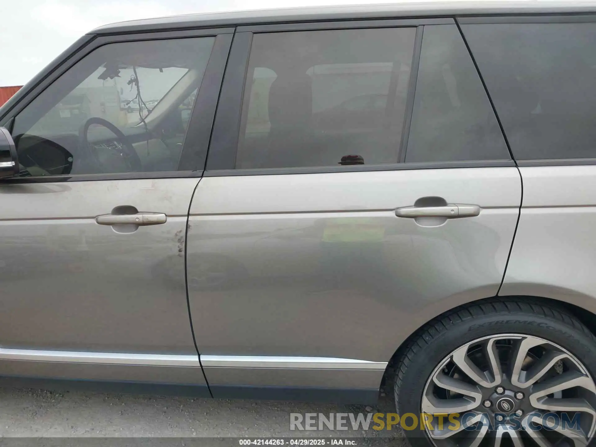 14 Фотография поврежденного автомобиля SALGS2SV1KA538550 LAND ROVER RANGE ROVER 2019