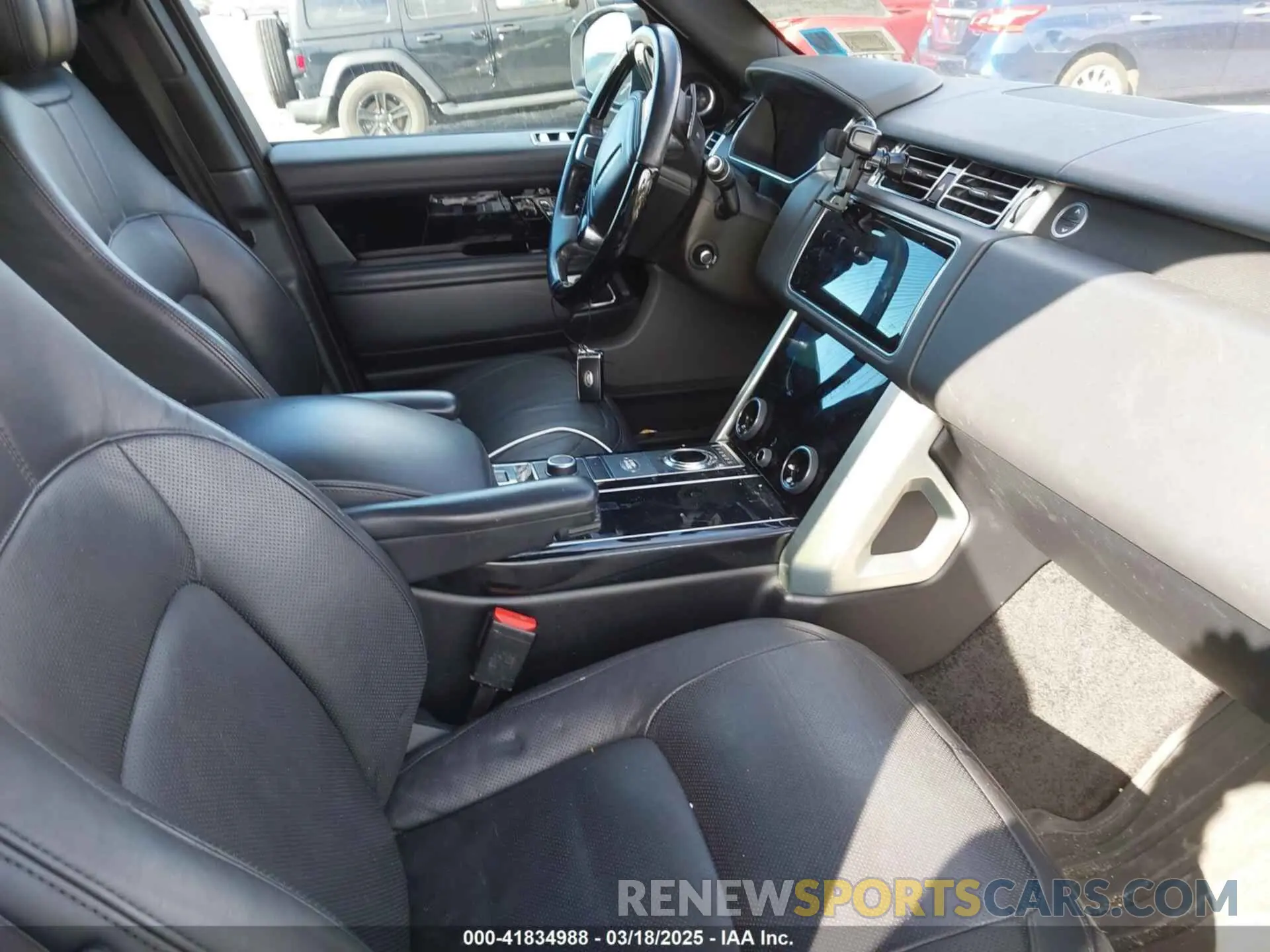 5 Фотография поврежденного автомобиля SALGS2SV2KA557849 LAND ROVER RANGE ROVER 2019