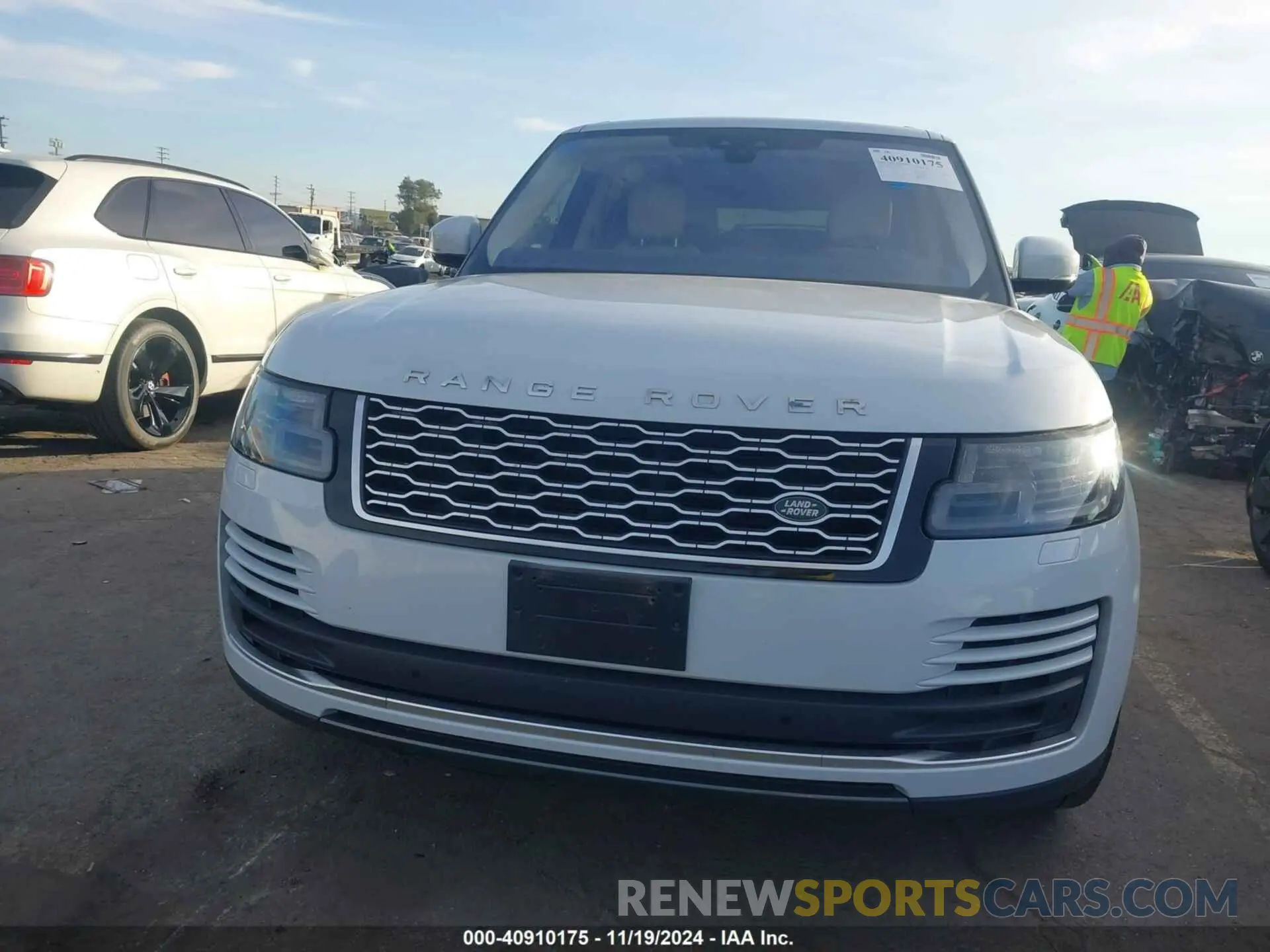 13 Фотография поврежденного автомобиля SALGS2SV3KA547623 LAND ROVER RANGE ROVER 2019