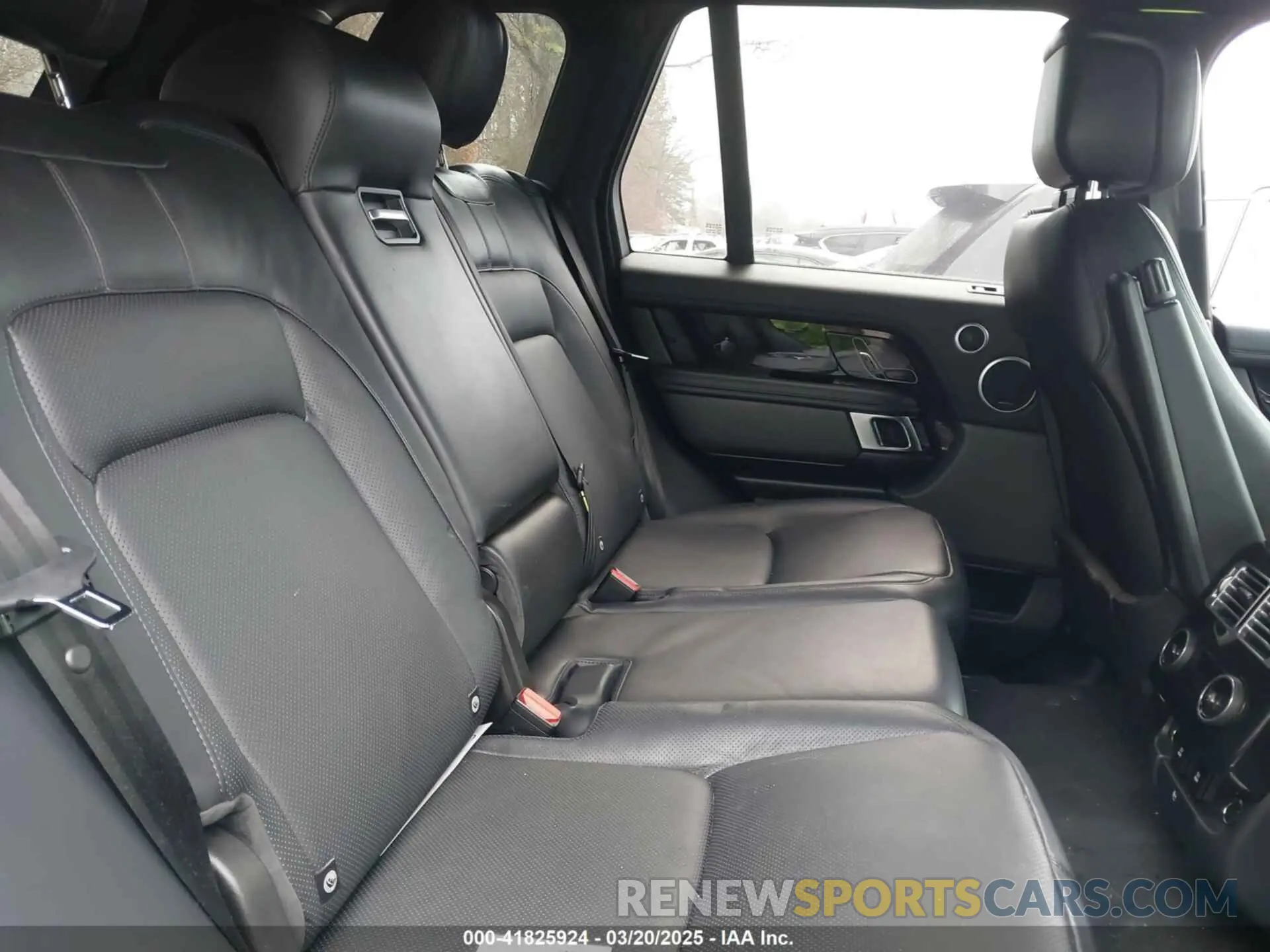 8 Фотография поврежденного автомобиля SALGS2SV4KA519345 LAND ROVER RANGE ROVER 2019