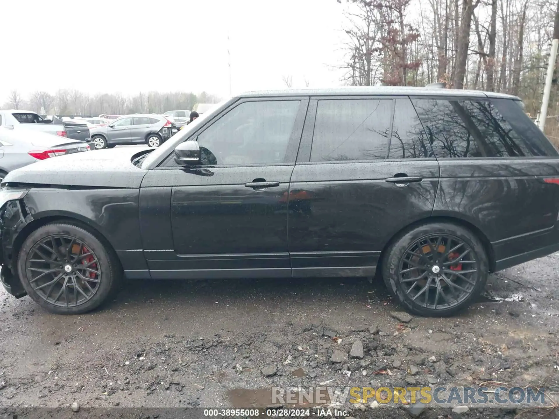 14 Photograph of a damaged car SALGS2SV5KA522576 LAND ROVER RANGE ROVER 2019