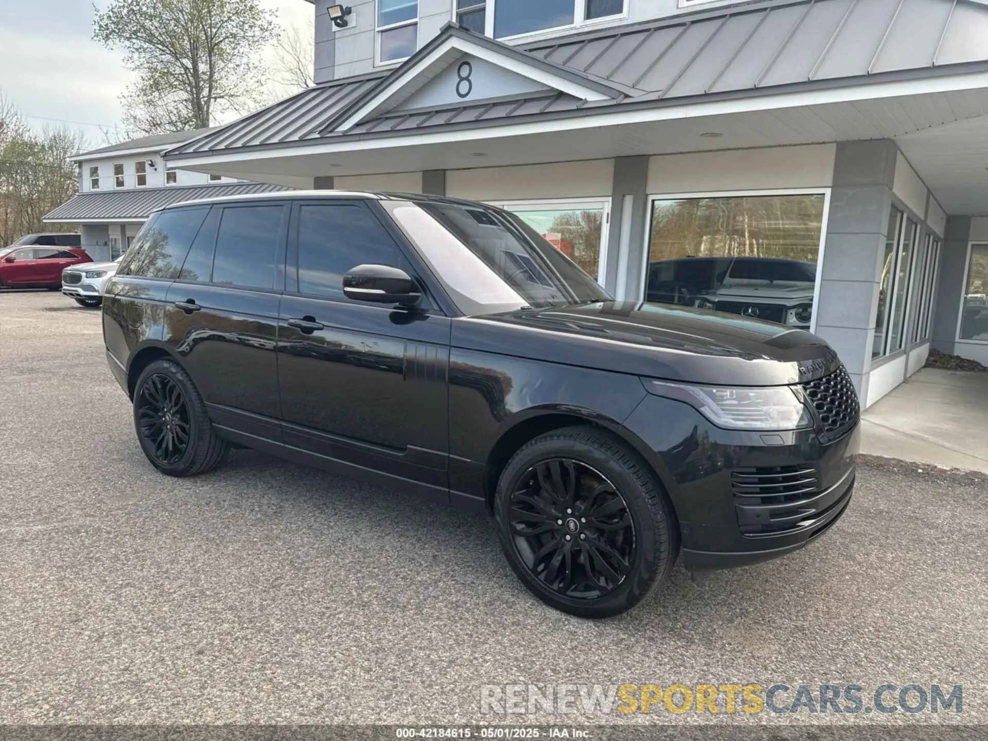 1 Фотография поврежденного автомобиля SALGS2SV5KA528460 LAND ROVER RANGE ROVER 2019