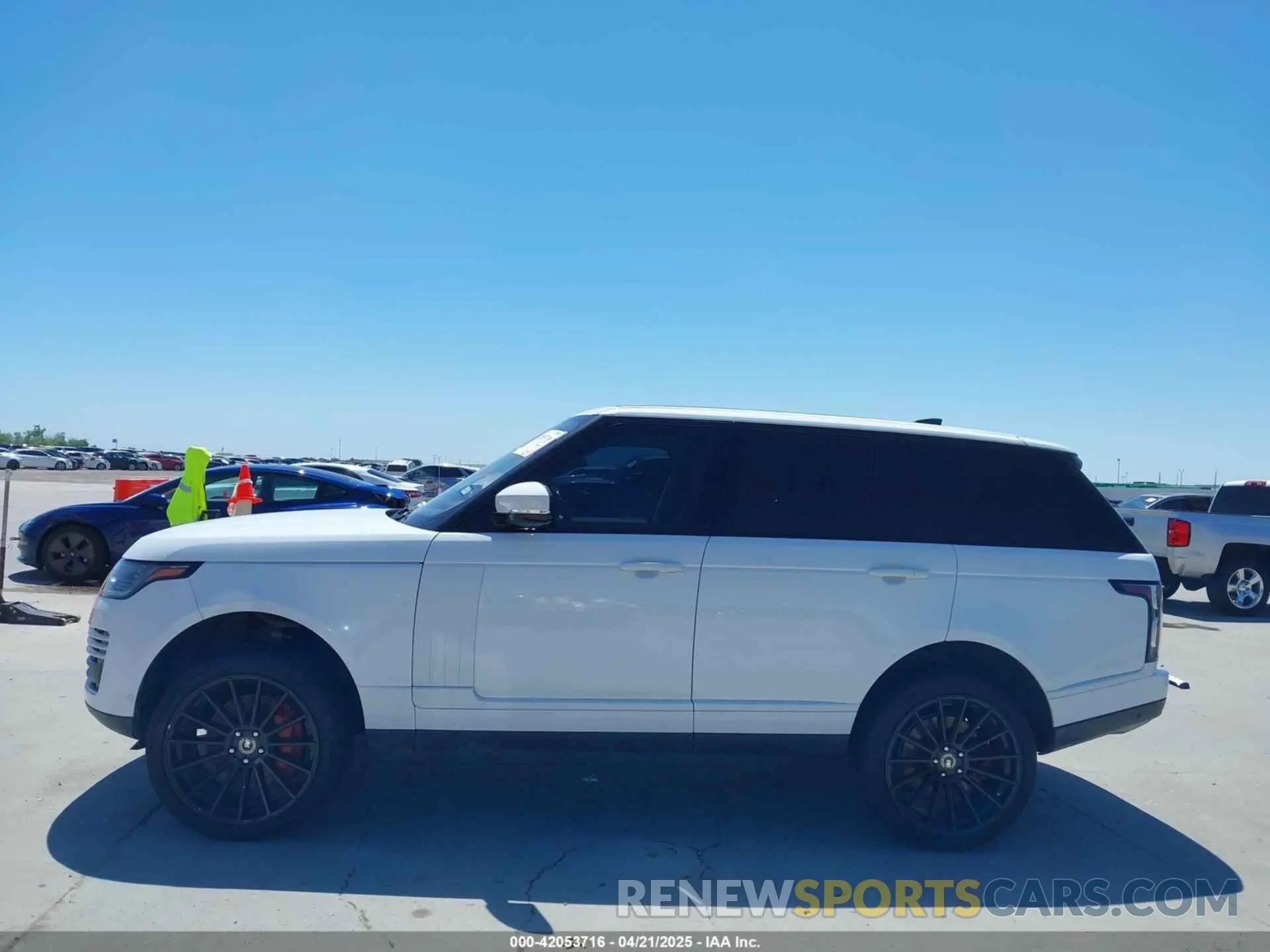 14 Фотография поврежденного автомобиля SALGS2SV5KA542892 LAND ROVER RANGE ROVER 2019