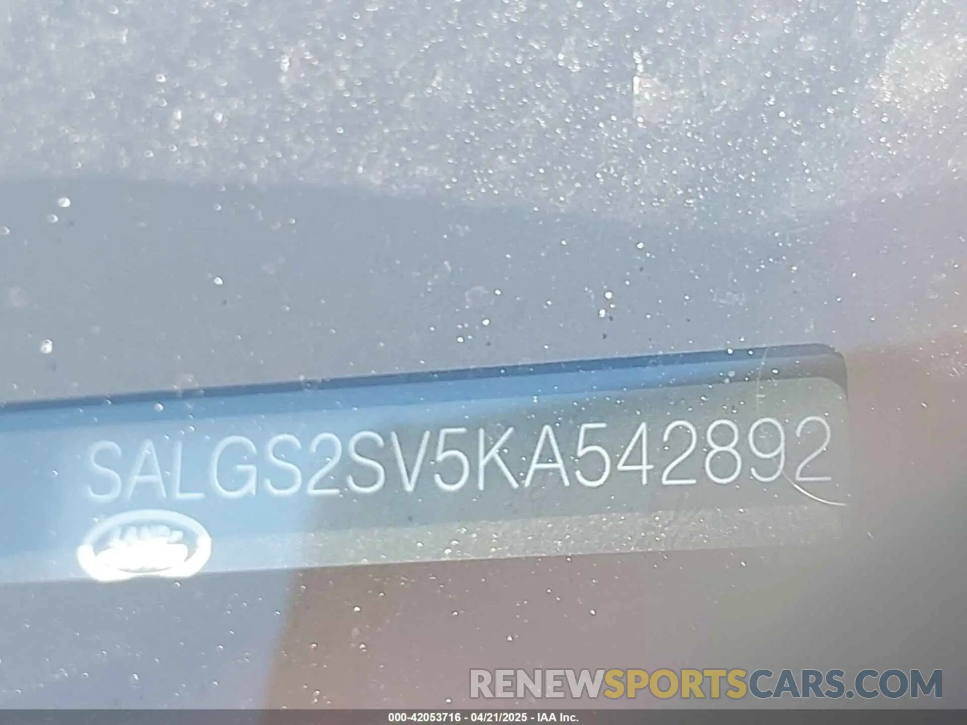17 Фотография поврежденного автомобиля SALGS2SV5KA542892 LAND ROVER RANGE ROVER 2019