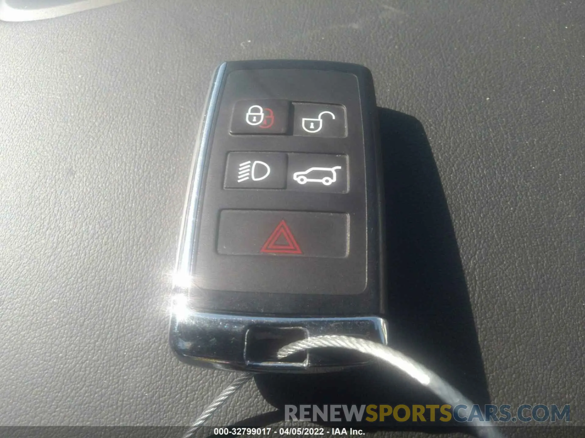 11 Photograph of a damaged car SALGS2SV5KA560101 LAND ROVER RANGE ROVER 2019