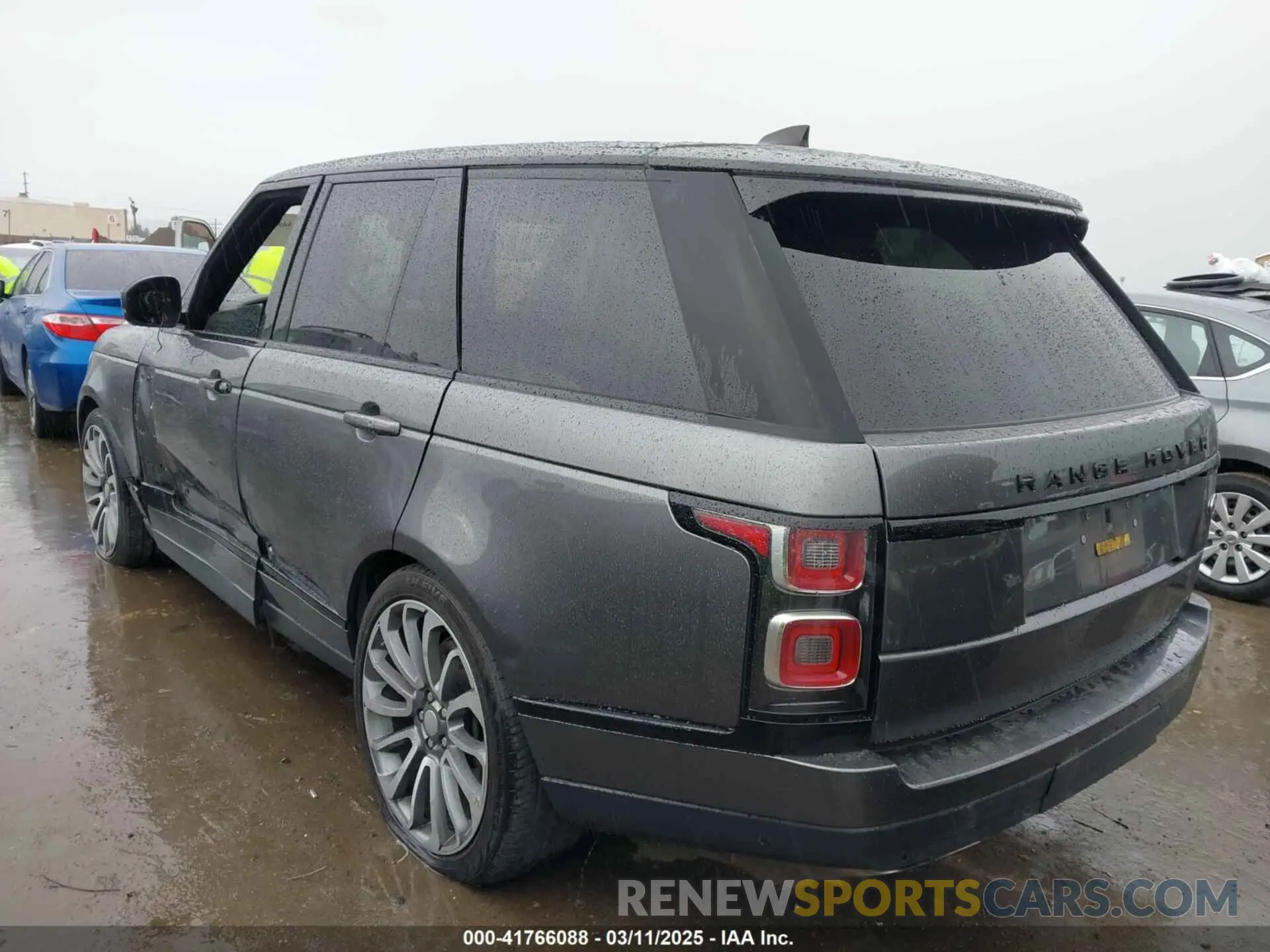3 Фотография поврежденного автомобиля SALGS2SV7KA517881 LAND ROVER RANGE ROVER 2019