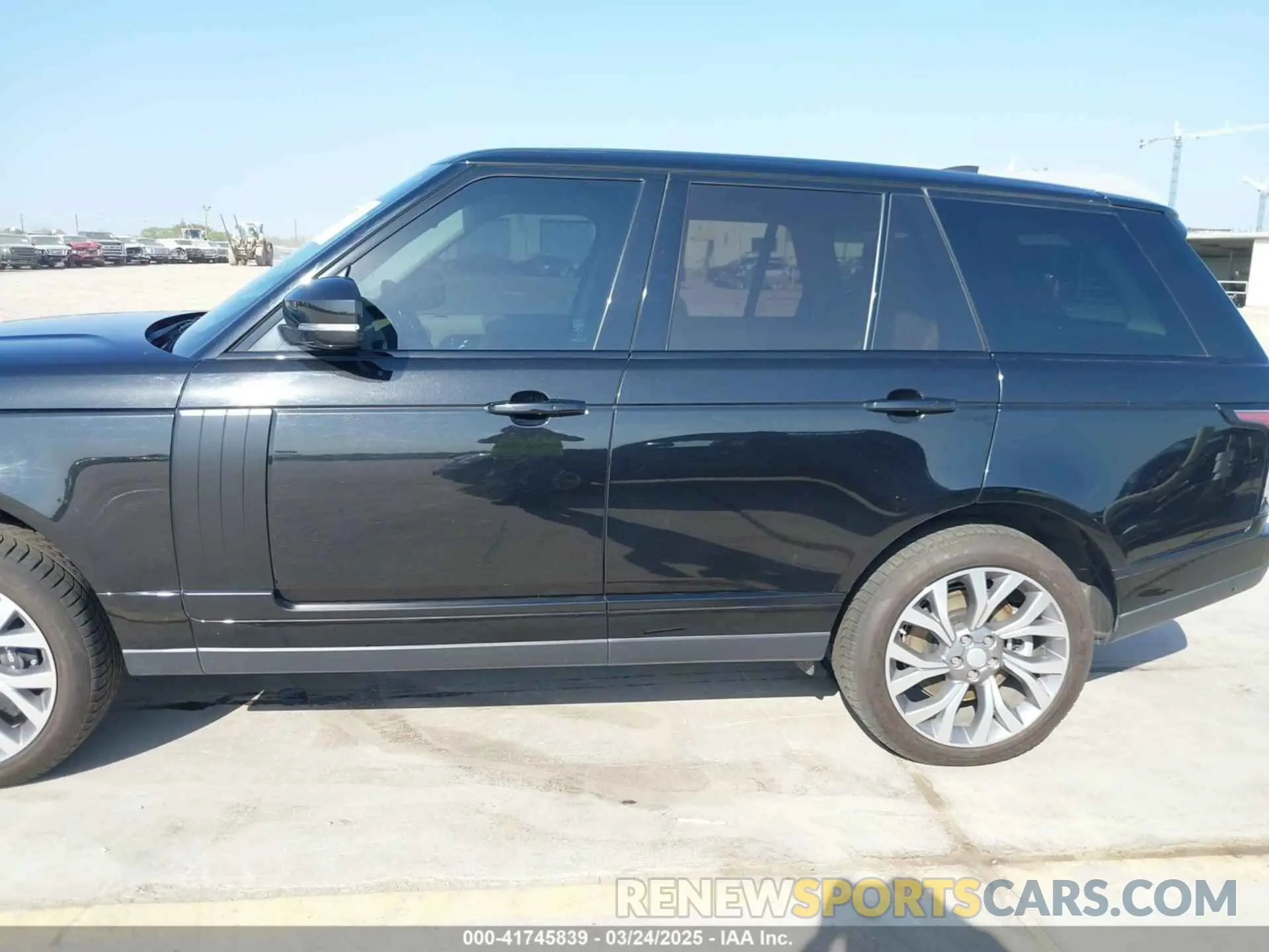 15 Photograph of a damaged car SALGS2SV9KA552826 LAND ROVER RANGE ROVER 2019
