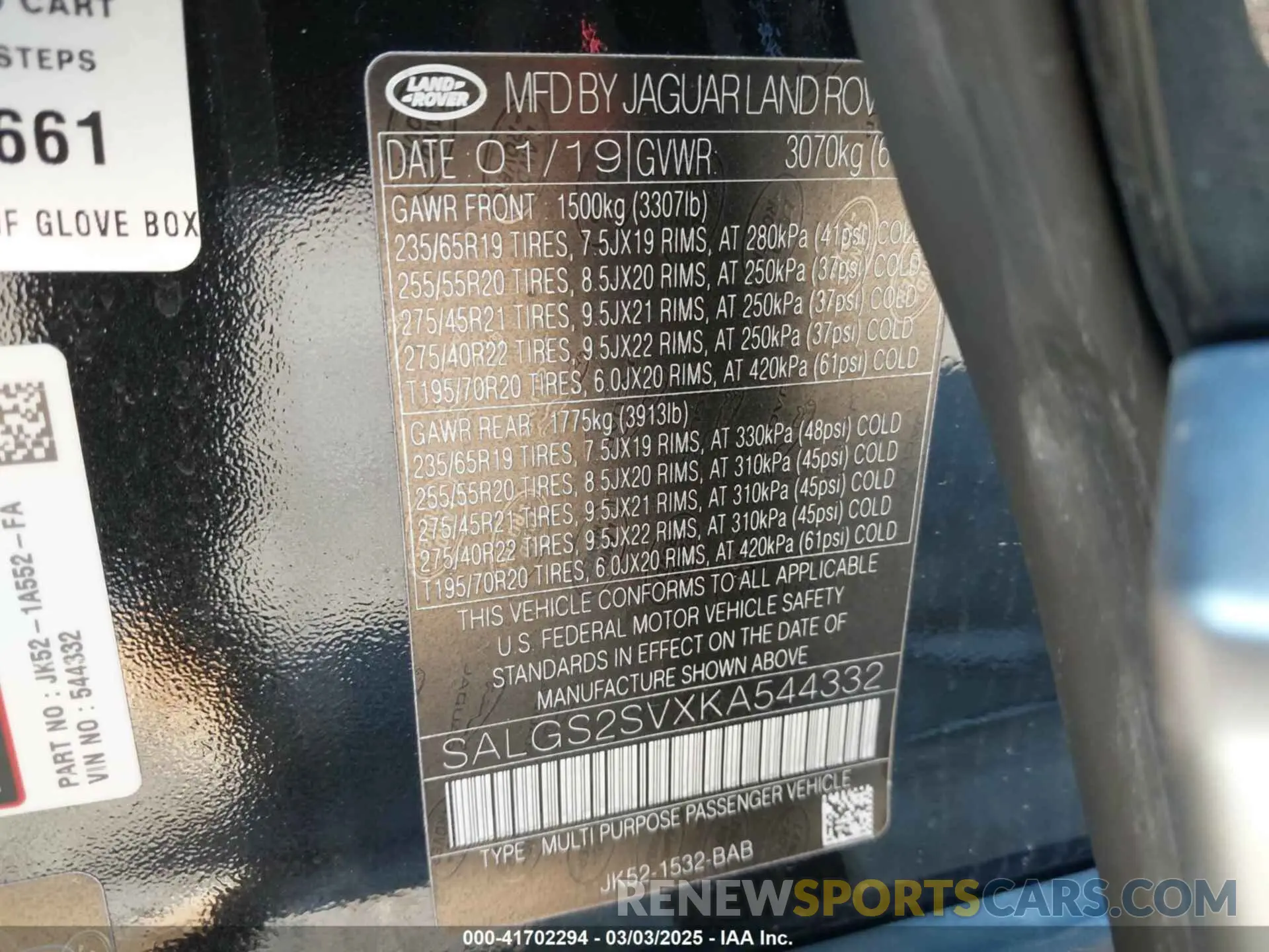9 Photograph of a damaged car SALGS2SVXKA544332 LAND ROVER RANGE ROVER 2019