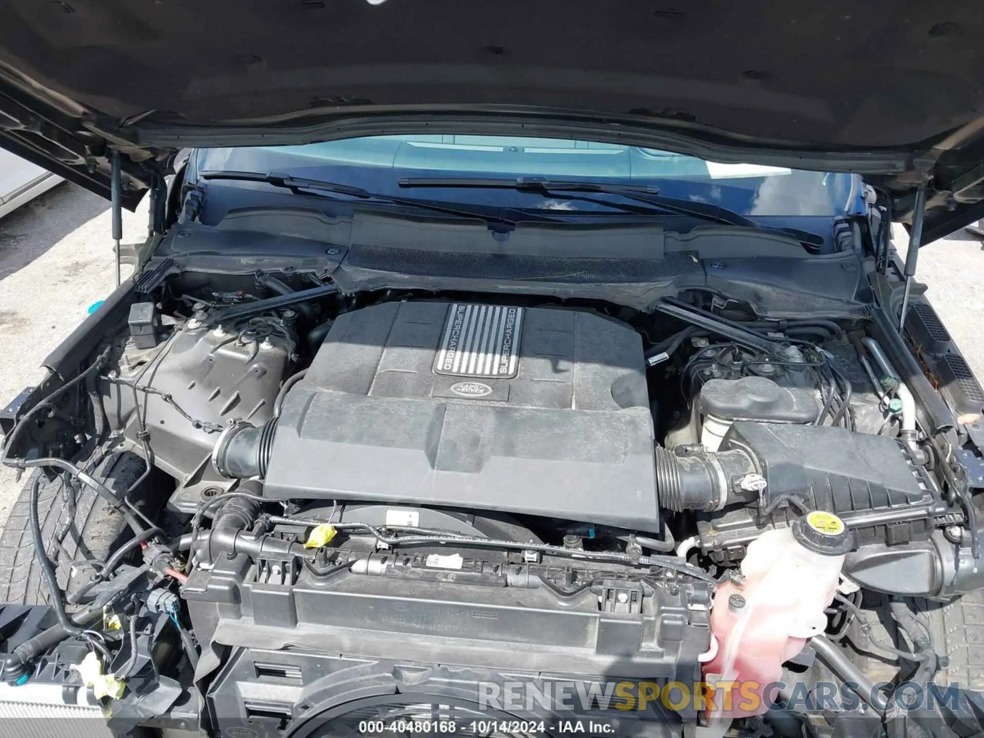 10 Photograph of a damaged car SALGS5RE1KA536921 LAND ROVER RANGE ROVER 2019