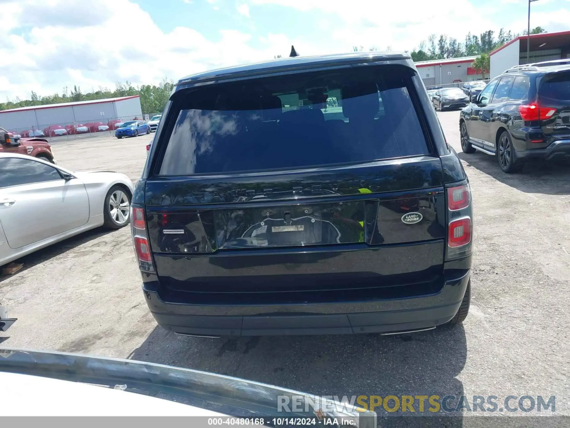 17 Photograph of a damaged car SALGS5RE1KA536921 LAND ROVER RANGE ROVER 2019