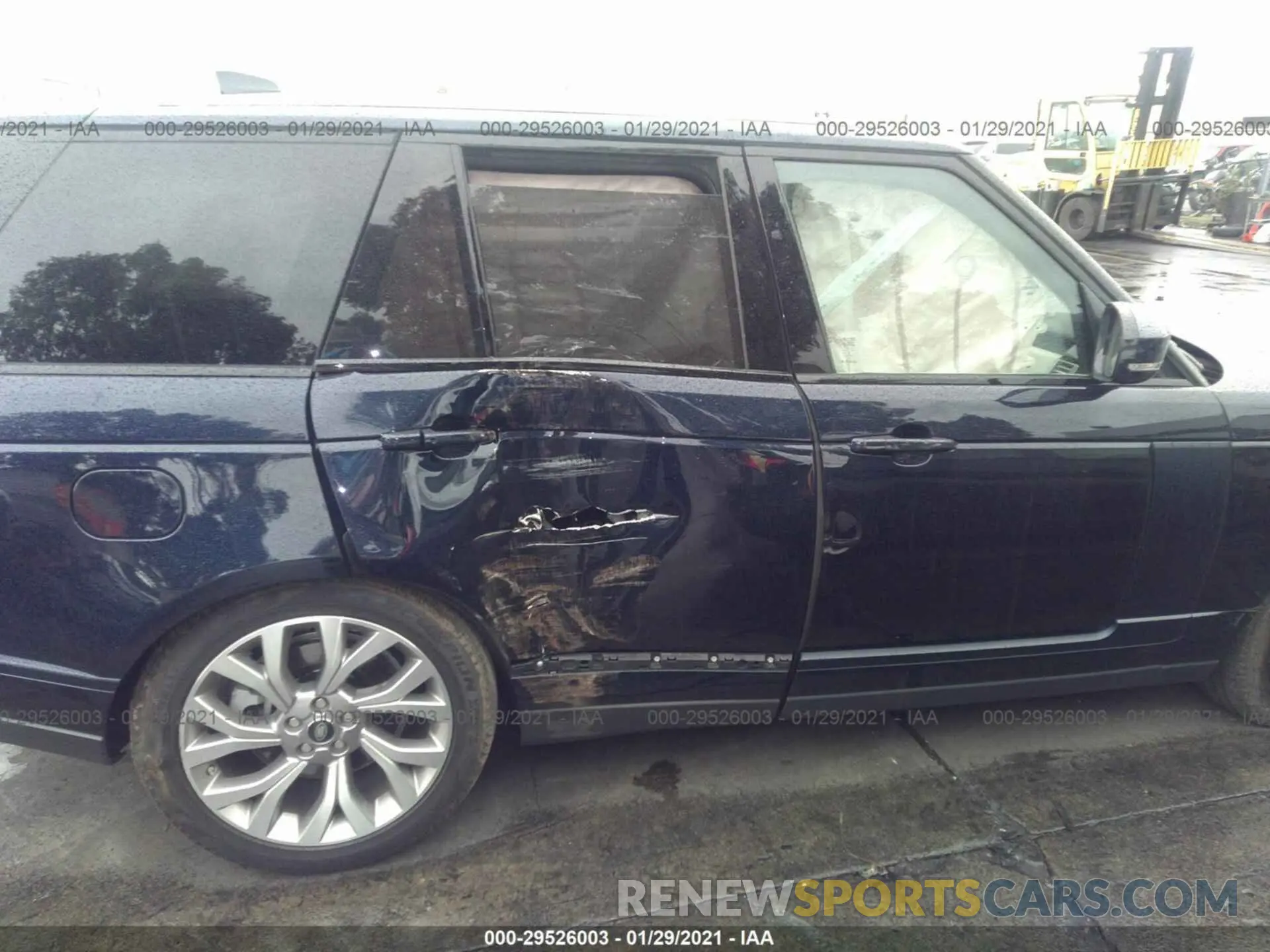6 Photograph of a damaged car SALGR2SU3LA404322 LAND ROVER RANGE ROVER 2020
