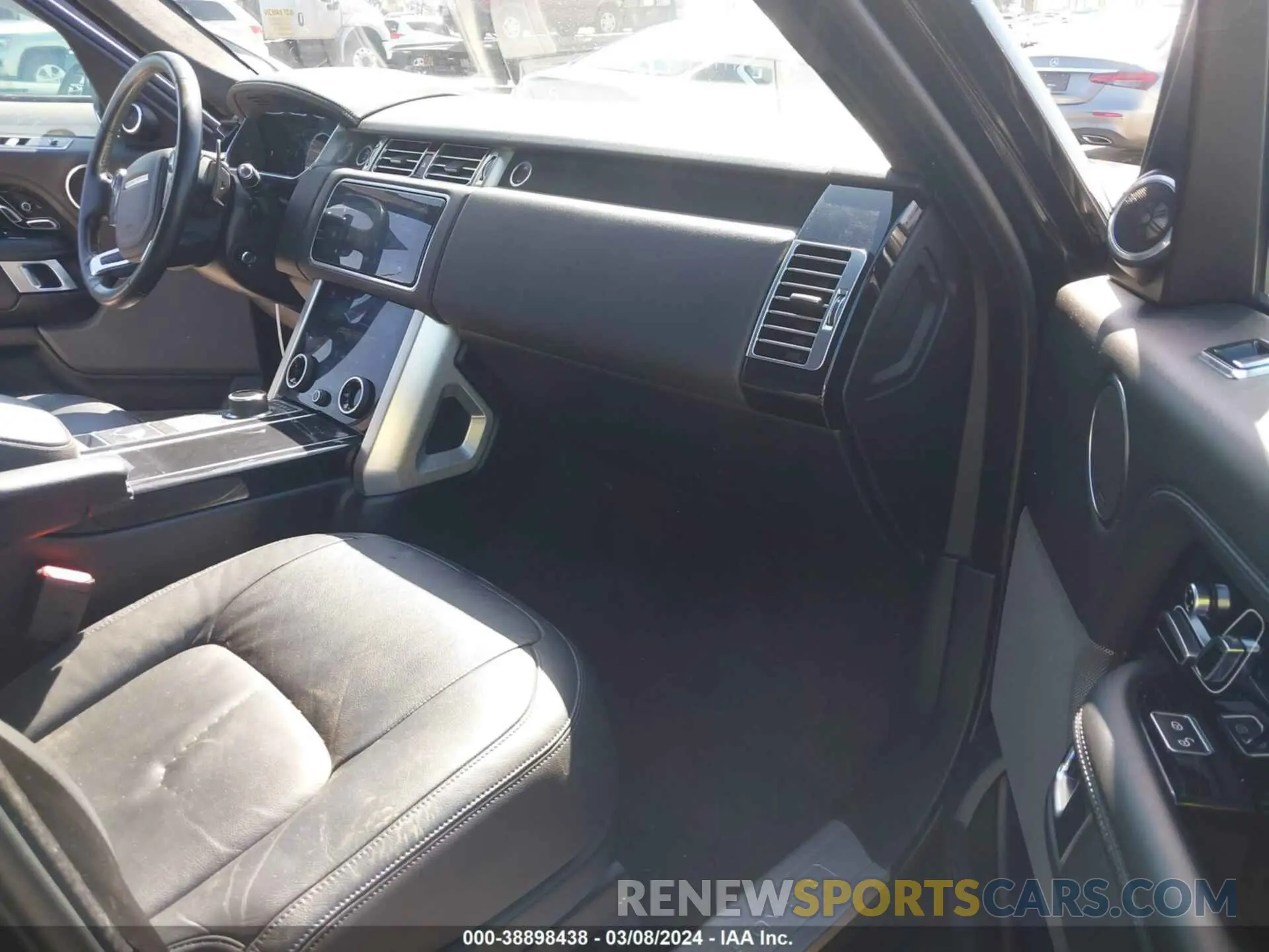 5 Photograph of a damaged car SALGR2SU4LA572924 LAND ROVER RANGE ROVER 2020