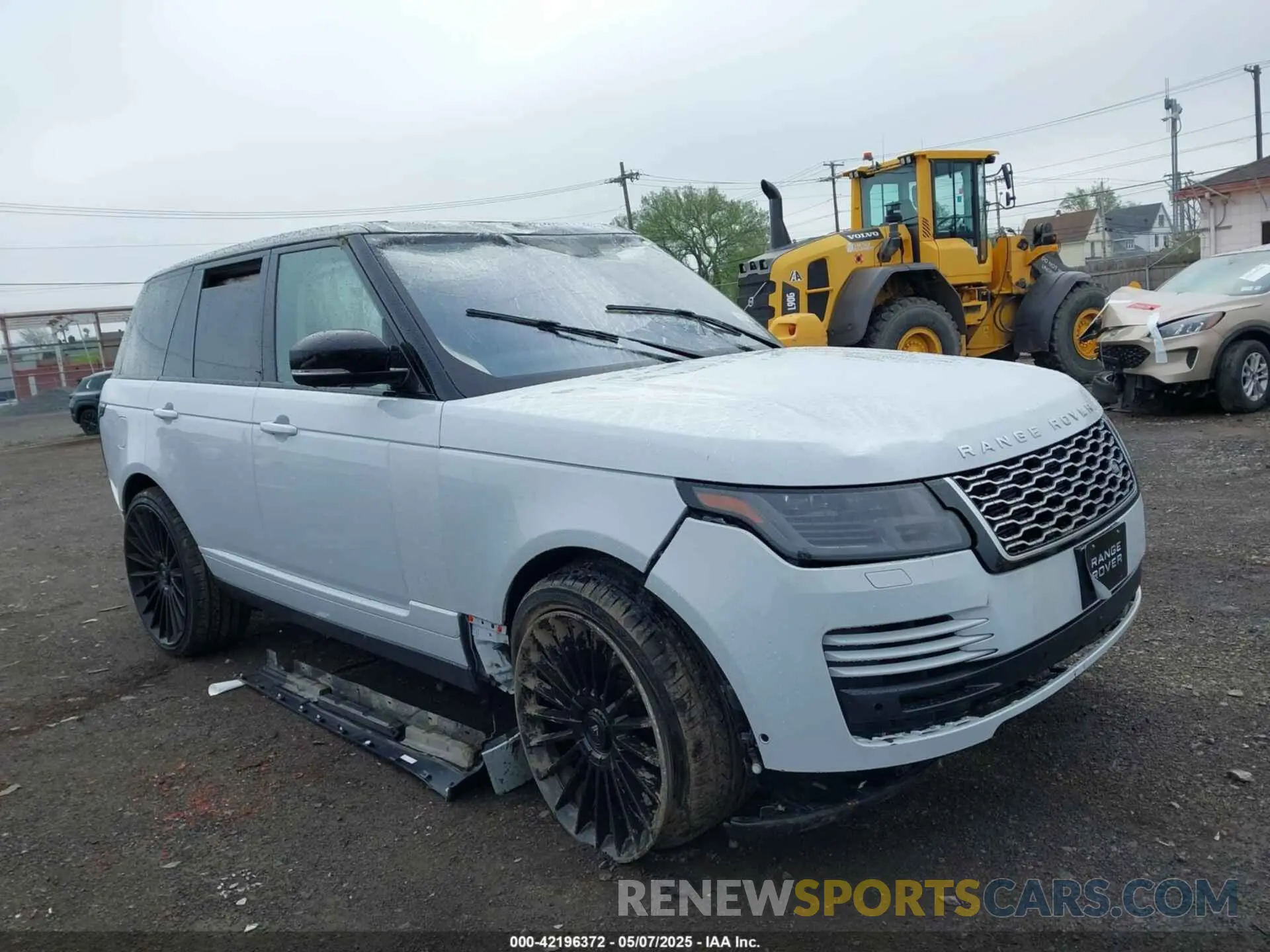 1 Photograph of a damaged car SALGS2RU2LA592177 LAND ROVER RANGE ROVER 2020