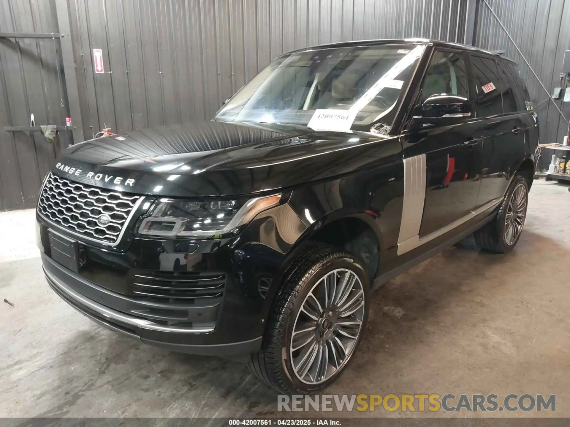 2 Фотография поврежденного автомобиля SALGS2RU7LA573804 LAND ROVER RANGE ROVER 2020