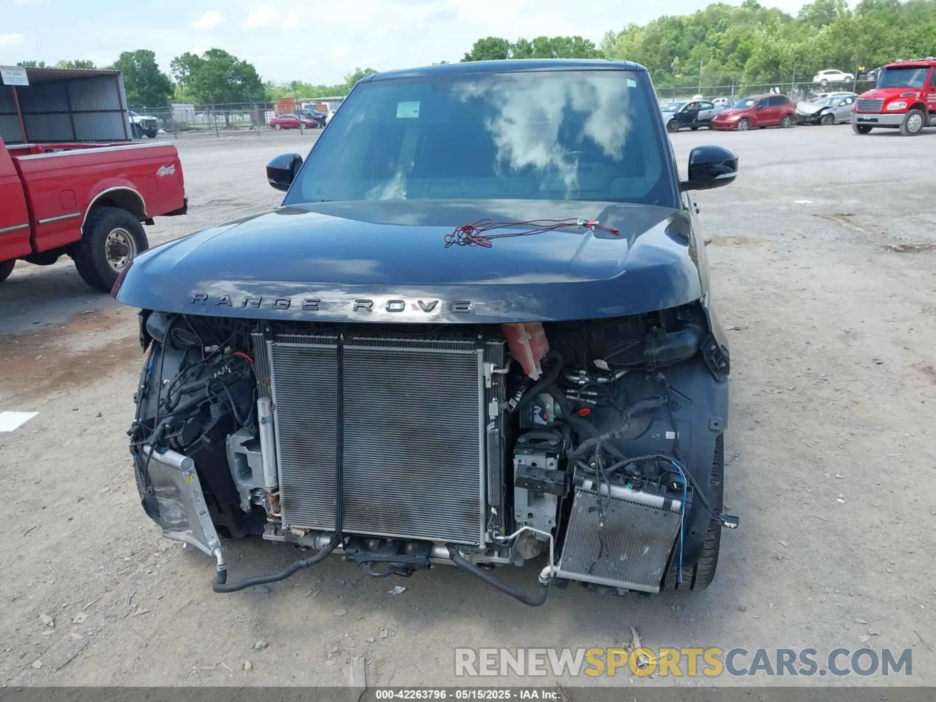 12 Photograph of a damaged car SALGS5SE1LA598279 LAND ROVER RANGE ROVER 2020