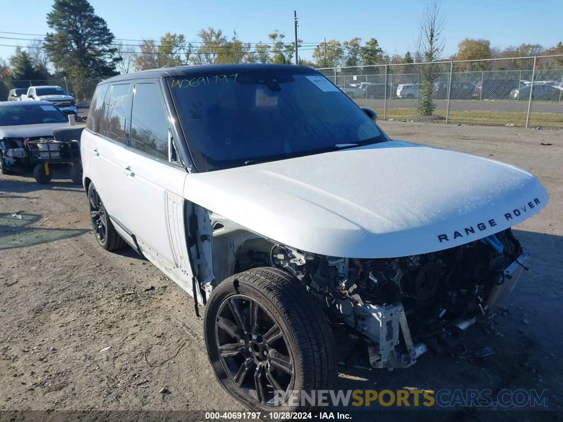 1 Фотография поврежденного автомобиля SALGR2SU6MA418667 LAND ROVER RANGE ROVER 2021