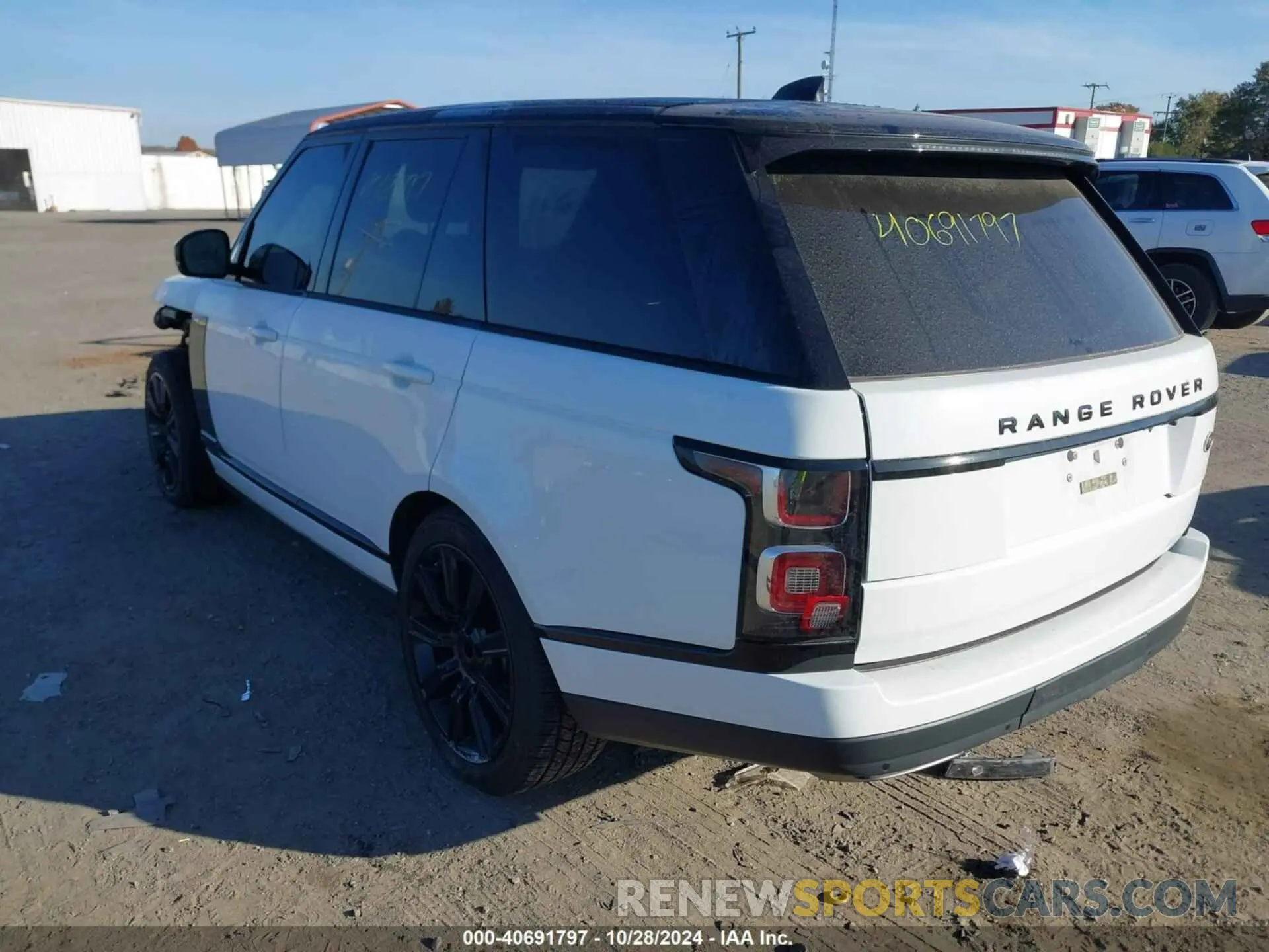 3 Фотография поврежденного автомобиля SALGR2SU6MA418667 LAND ROVER RANGE ROVER 2021