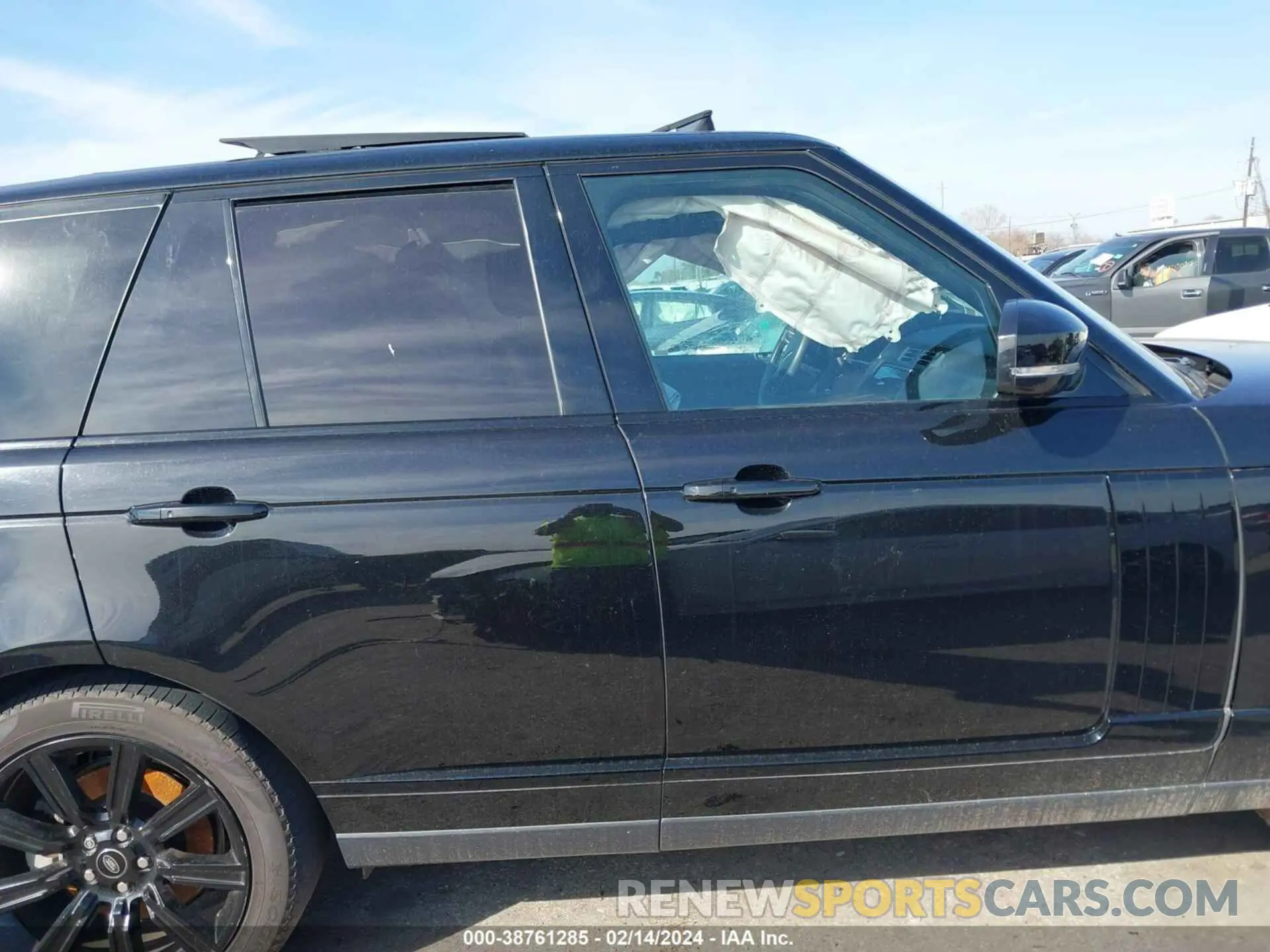 12 Photograph of a damaged car SALGR2SU7MA446882 LAND ROVER RANGE ROVER 2021