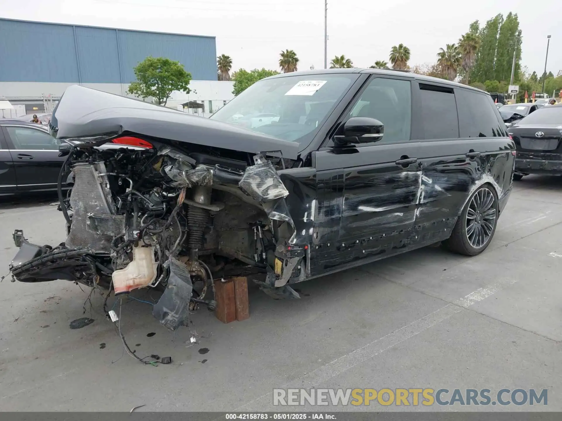 2 Photograph of a damaged car SALGS2RU4MA441990 LAND ROVER RANGE ROVER 2021