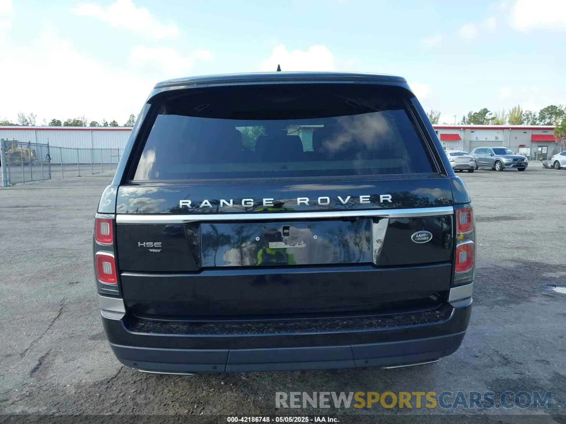 17 Фотография поврежденного автомобиля SALGS2SE0MA439172 LAND ROVER RANGE ROVER 2021