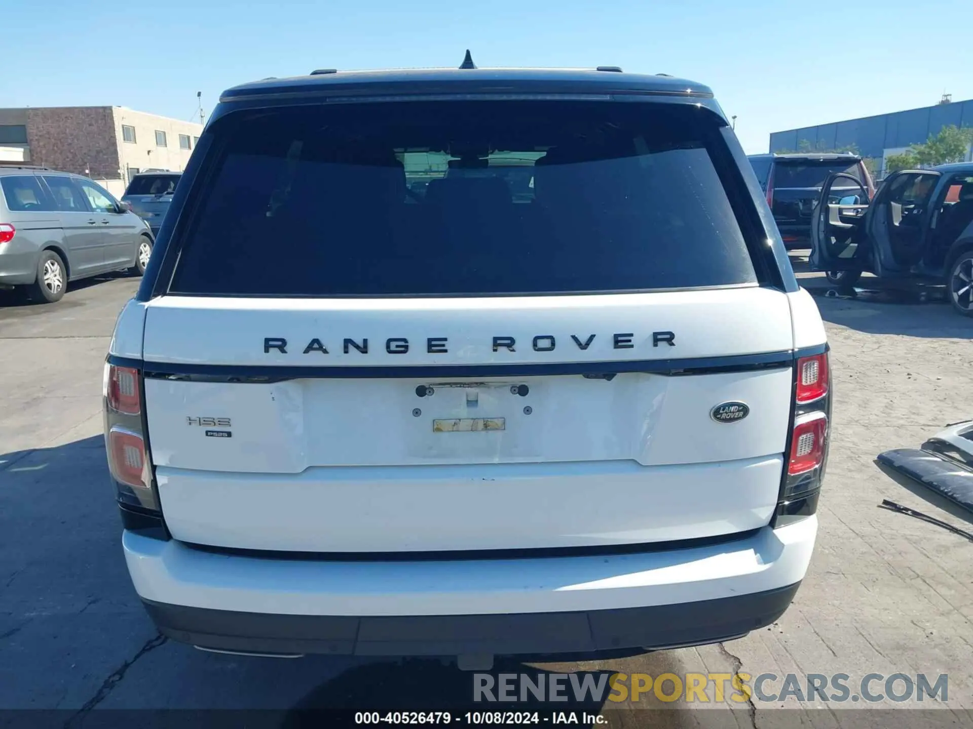 17 Photograph of a damaged car SALGS2SE7MA451402 LAND ROVER RANGE ROVER 2021