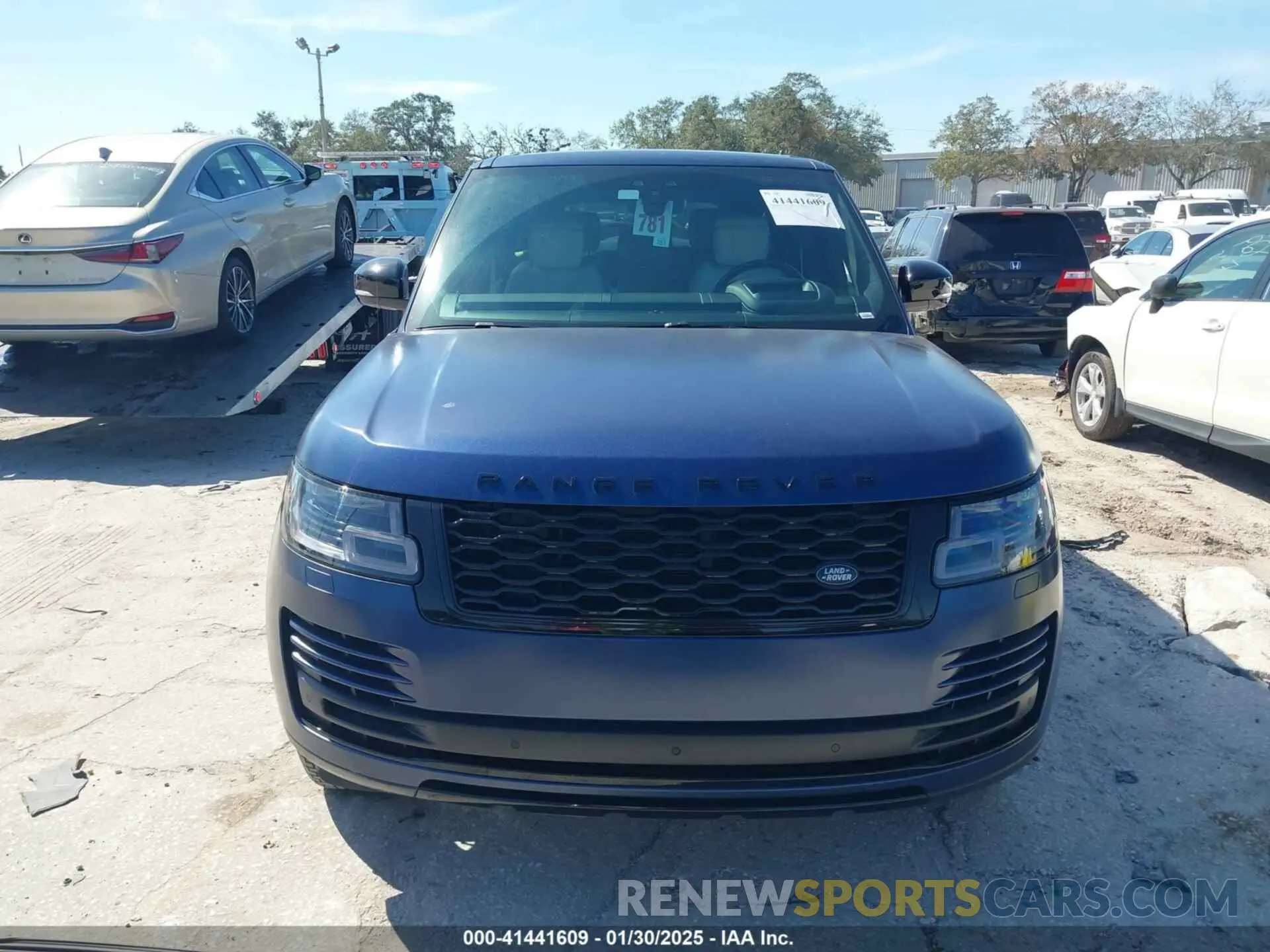 12 Photograph of a damaged car SALGS5SE9MA440788 LAND ROVER RANGE ROVER 2021