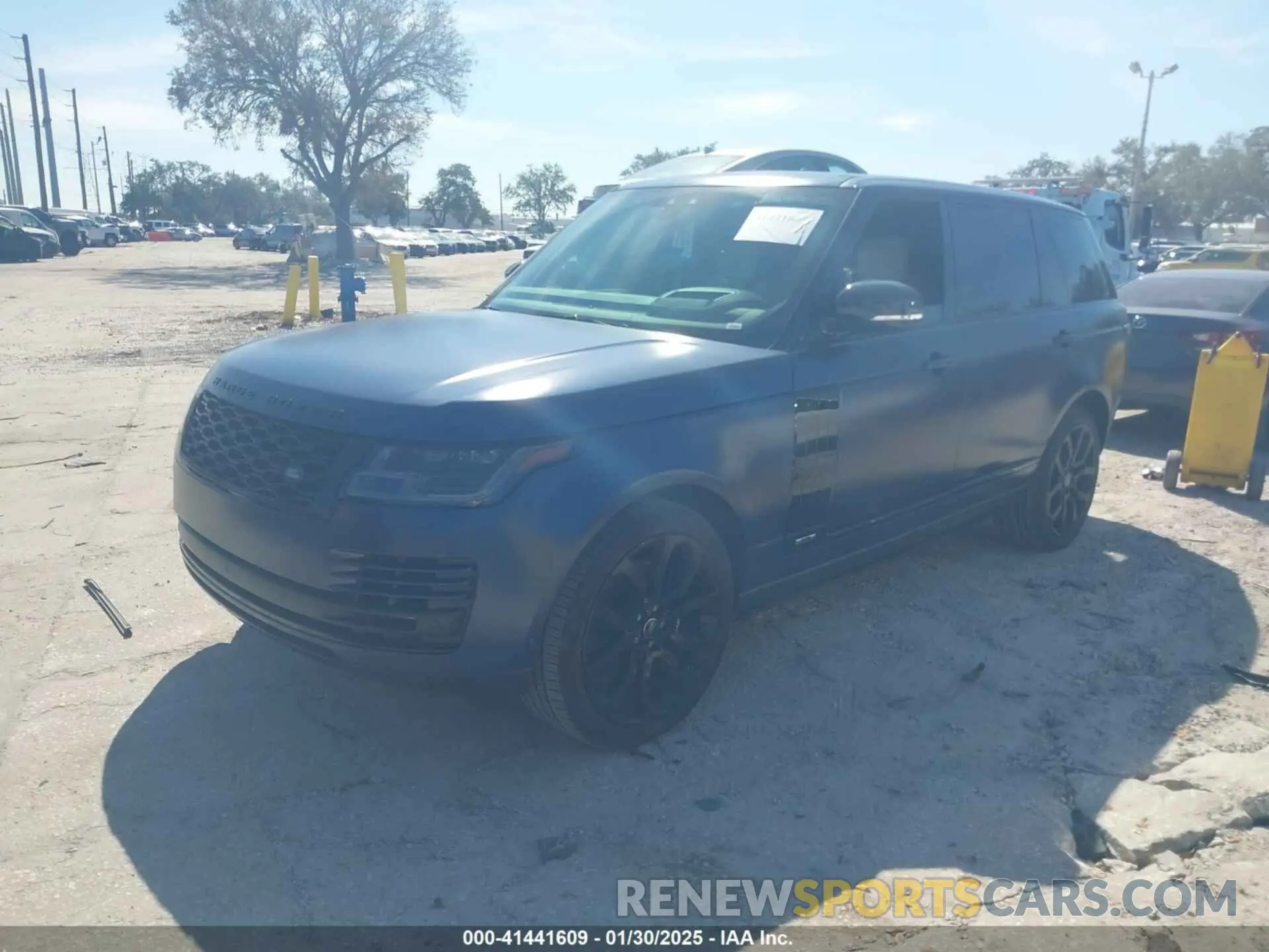 2 Photograph of a damaged car SALGS5SE9MA440788 LAND ROVER RANGE ROVER 2021