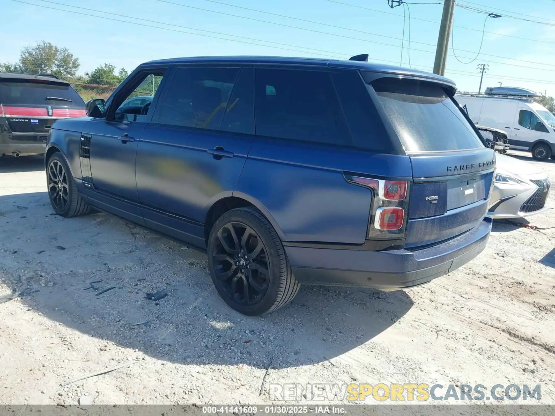3 Photograph of a damaged car SALGS5SE9MA440788 LAND ROVER RANGE ROVER 2021