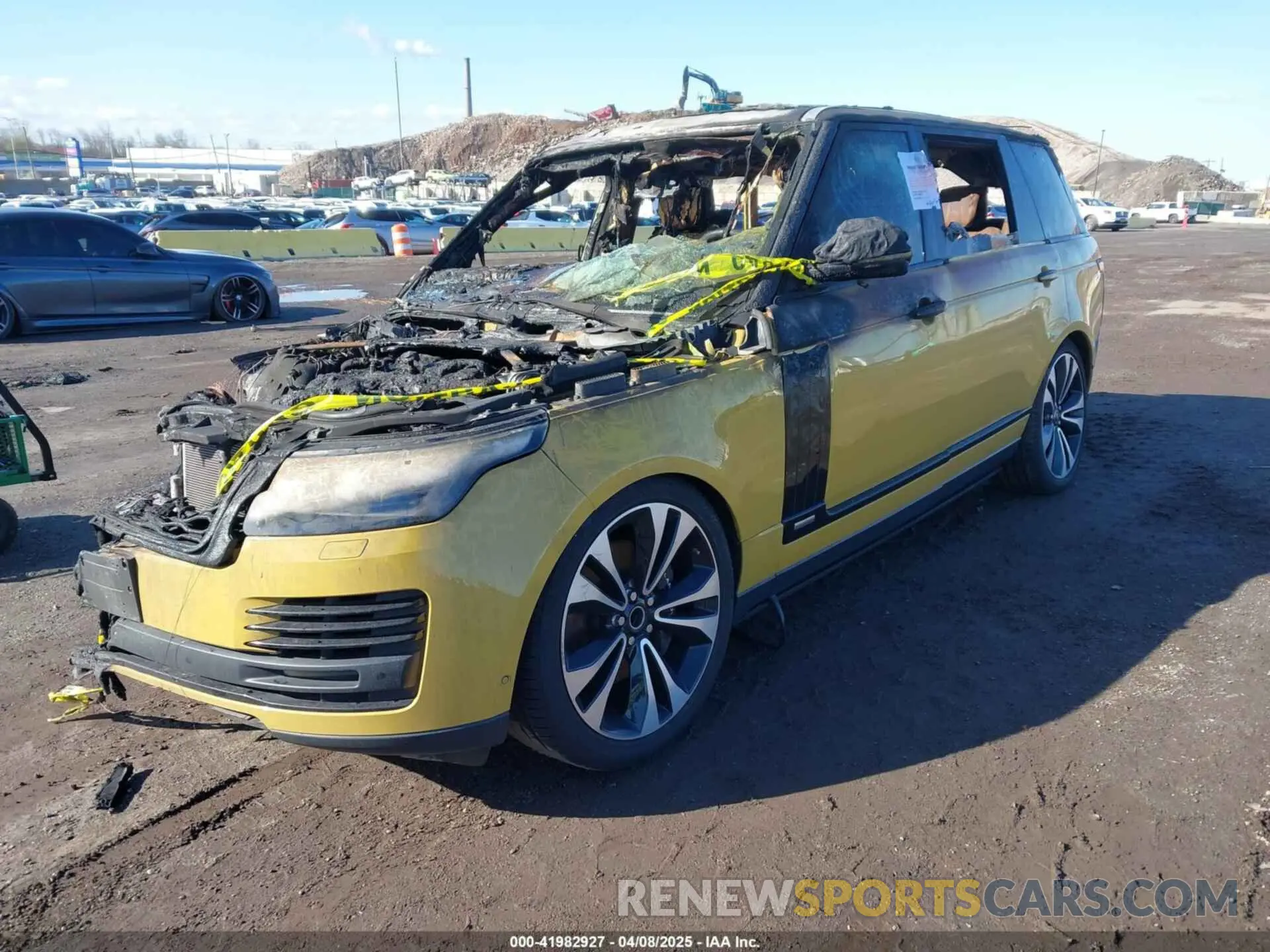 2 Photograph of a damaged car SALGU5SE9MA433642 LAND ROVER RANGE ROVER 2021