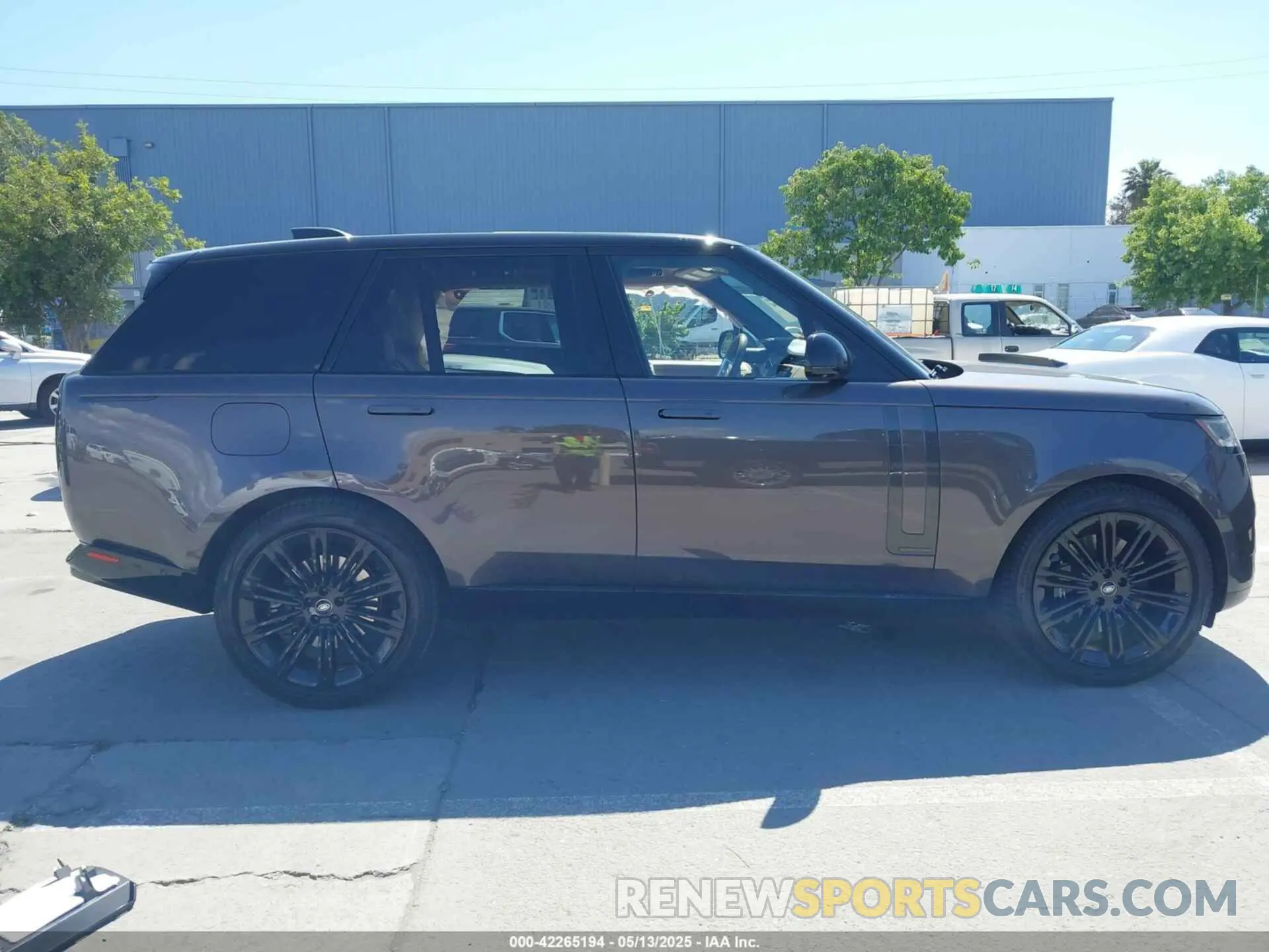 14 Photograph of a damaged car SALK19E78PA058614 LAND ROVER RANGE ROVER 2023