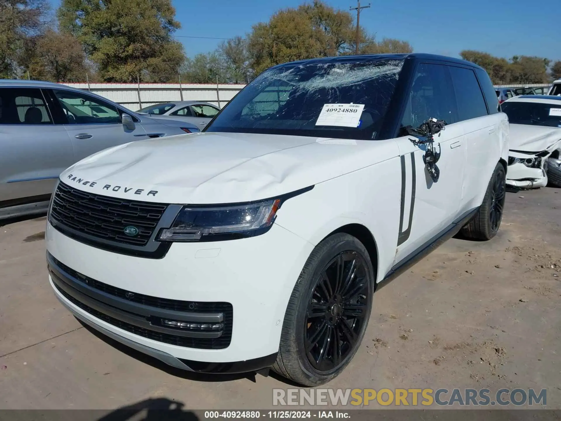 2 Фотография поврежденного автомобиля SALKP9E73PA078123 LAND ROVER RANGE ROVER 2023