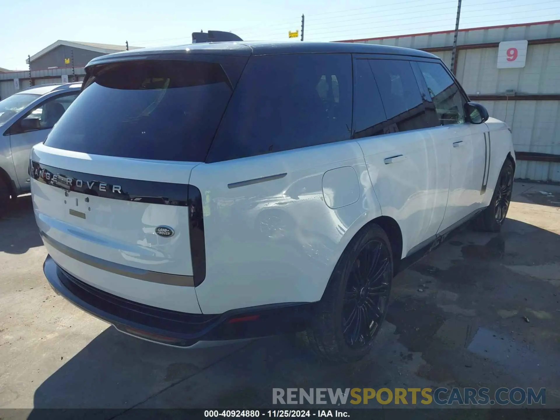 4 Фотография поврежденного автомобиля SALKP9E73PA078123 LAND ROVER RANGE ROVER 2023