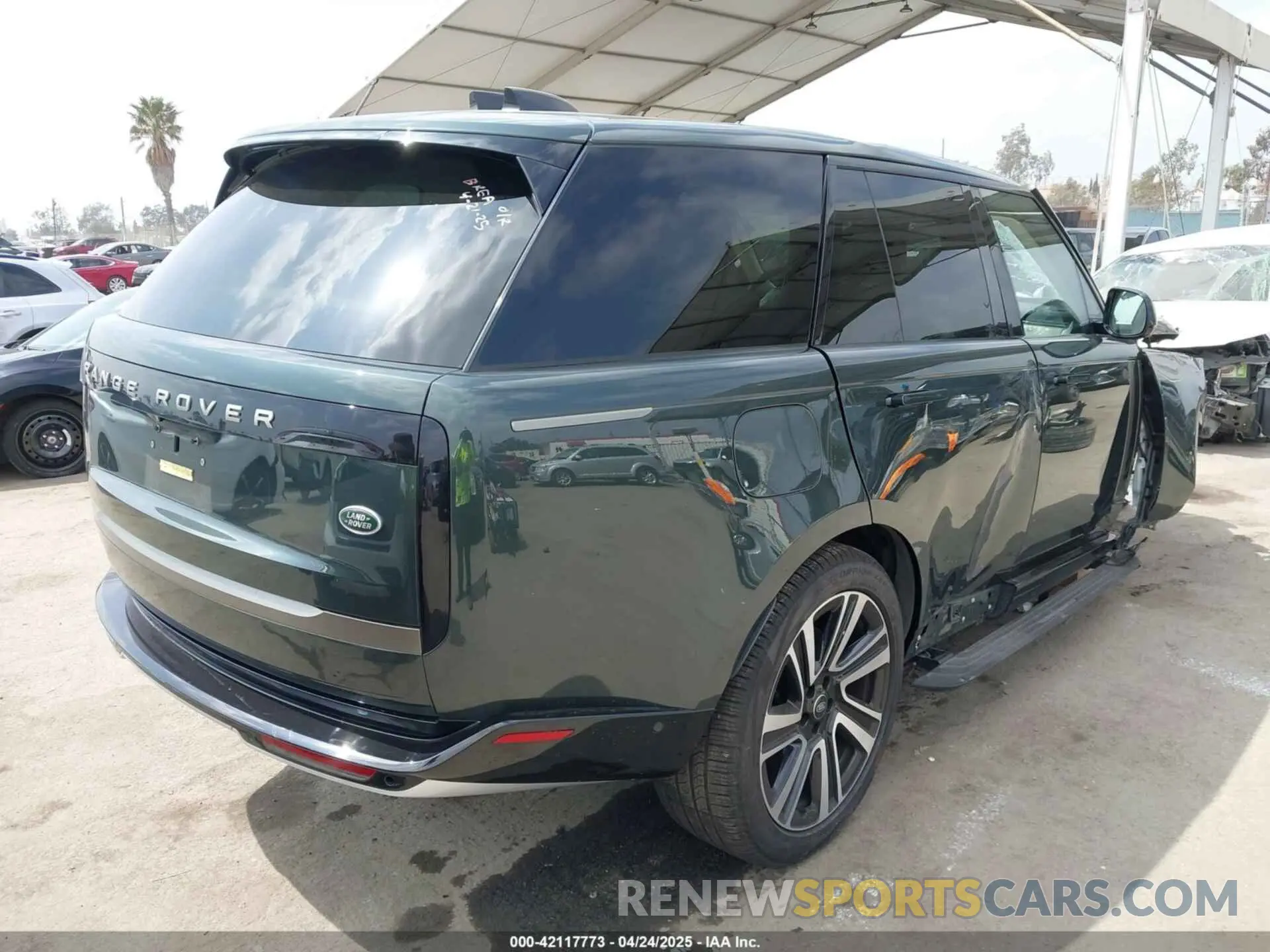 4 Фотография поврежденного автомобиля SALKP9E78PA034845 LAND ROVER RANGE ROVER 2023