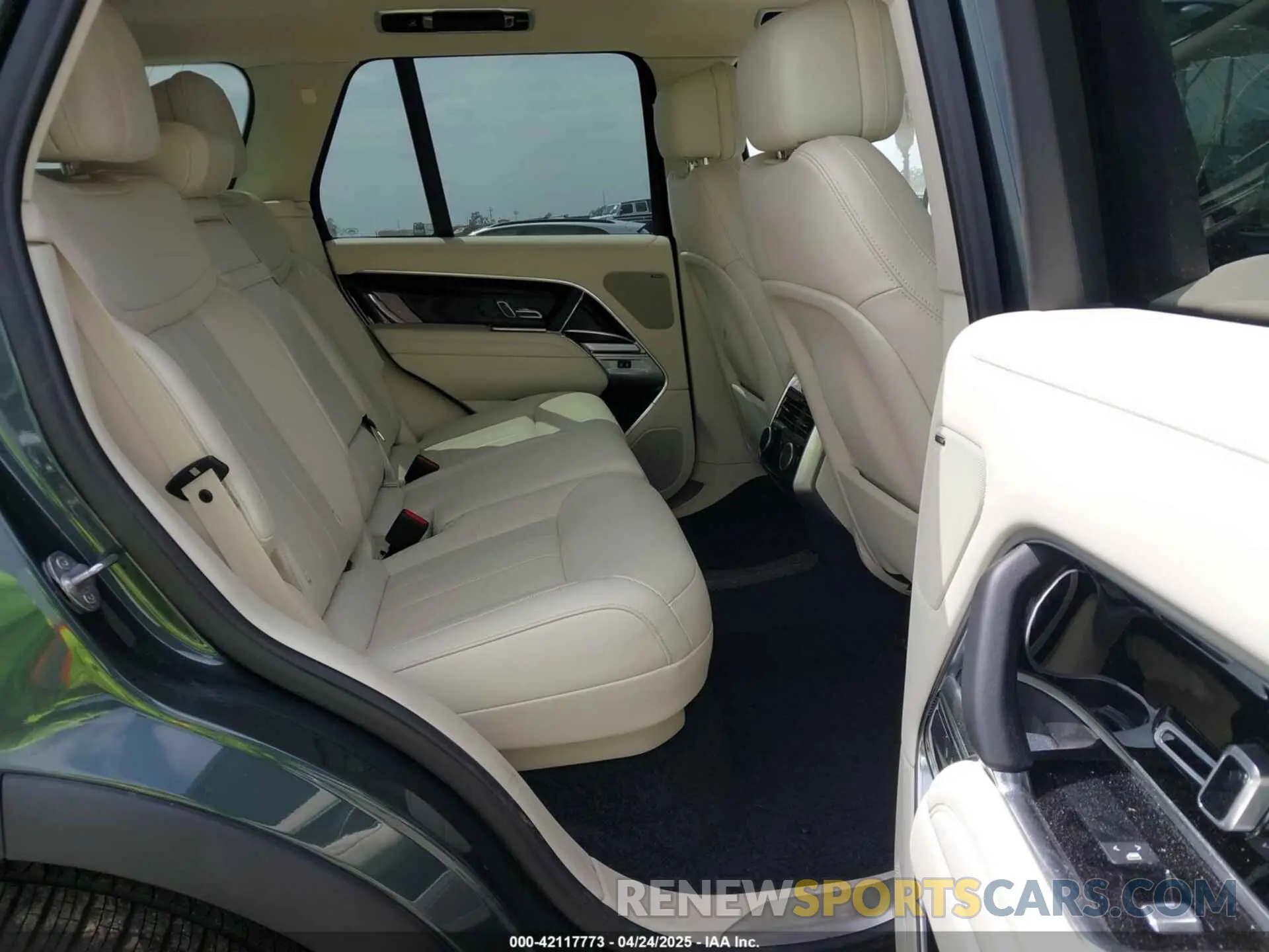 8 Фотография поврежденного автомобиля SALKP9E78PA034845 LAND ROVER RANGE ROVER 2023